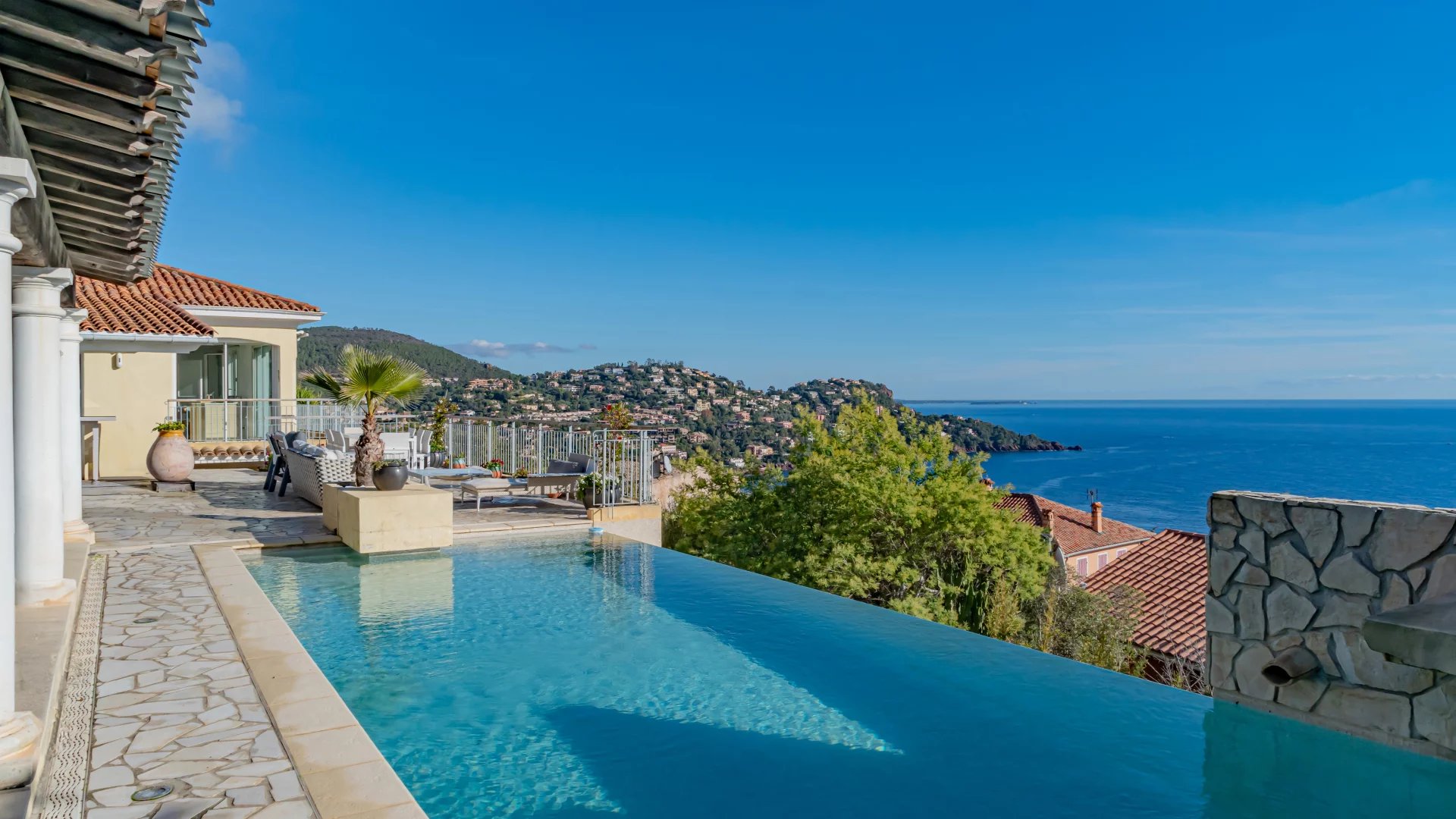 Sale House Théoule-sur-Mer