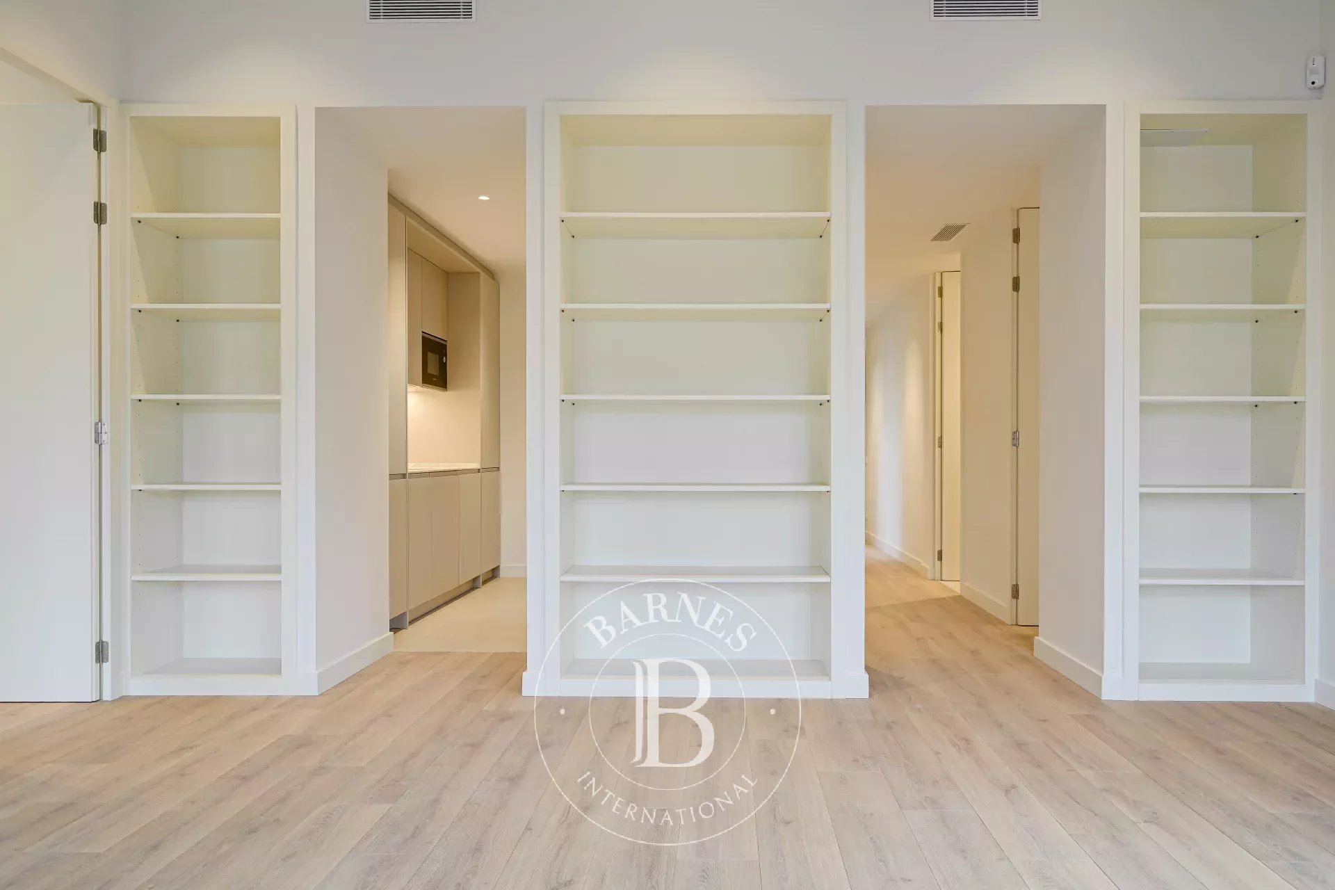 Penthouse Barcelona - picture 11