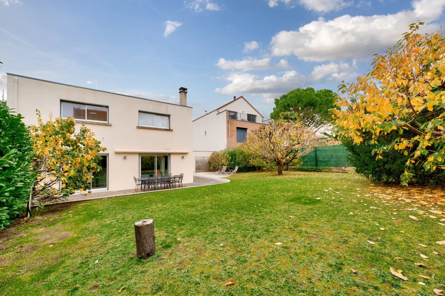 Nanterre - MONT-VALÉRIEN