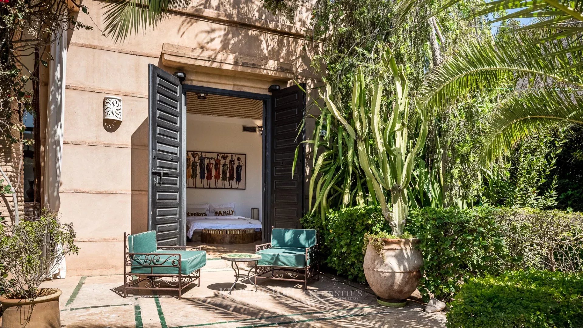 4 Bedroom Villa/Townhouse's Image 12