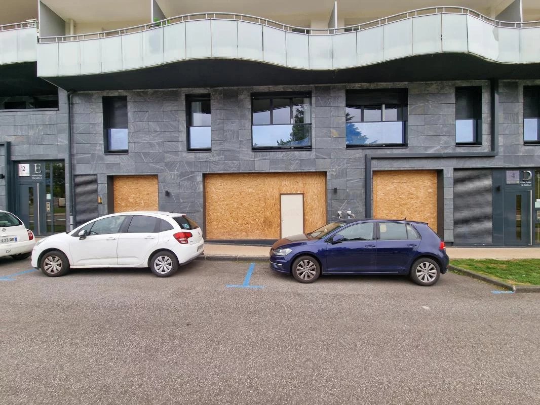 Bien Commercial À Vendre