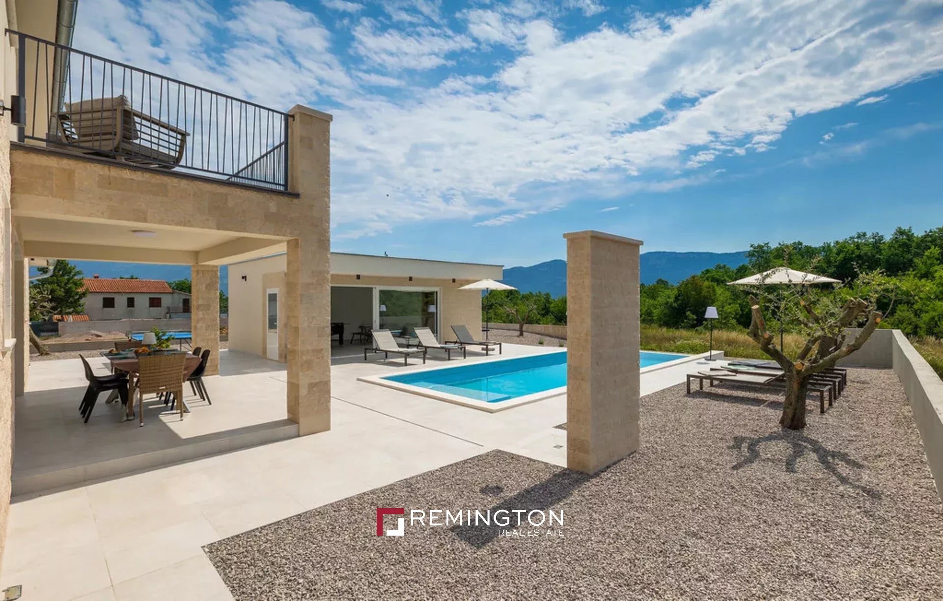 3 Bedroom Villa/Townhouse's Image 24