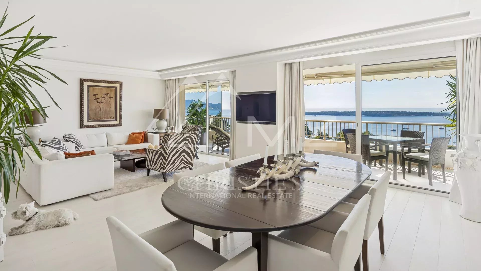 2 Bedroom Apartment/Flat's Image 4
