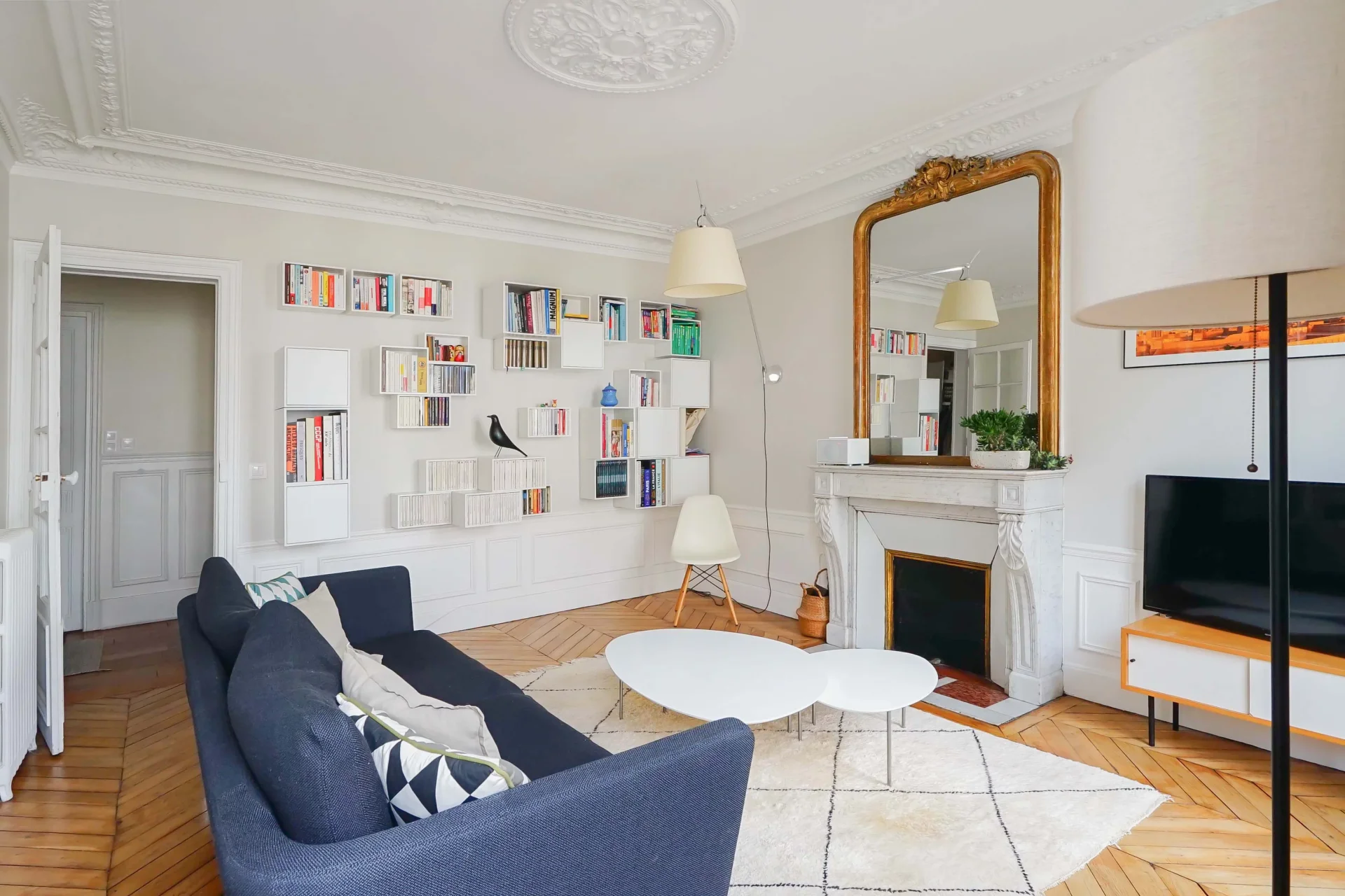 Paris 17e - SQUARE DES BATIGNOLLES / BROCHANT