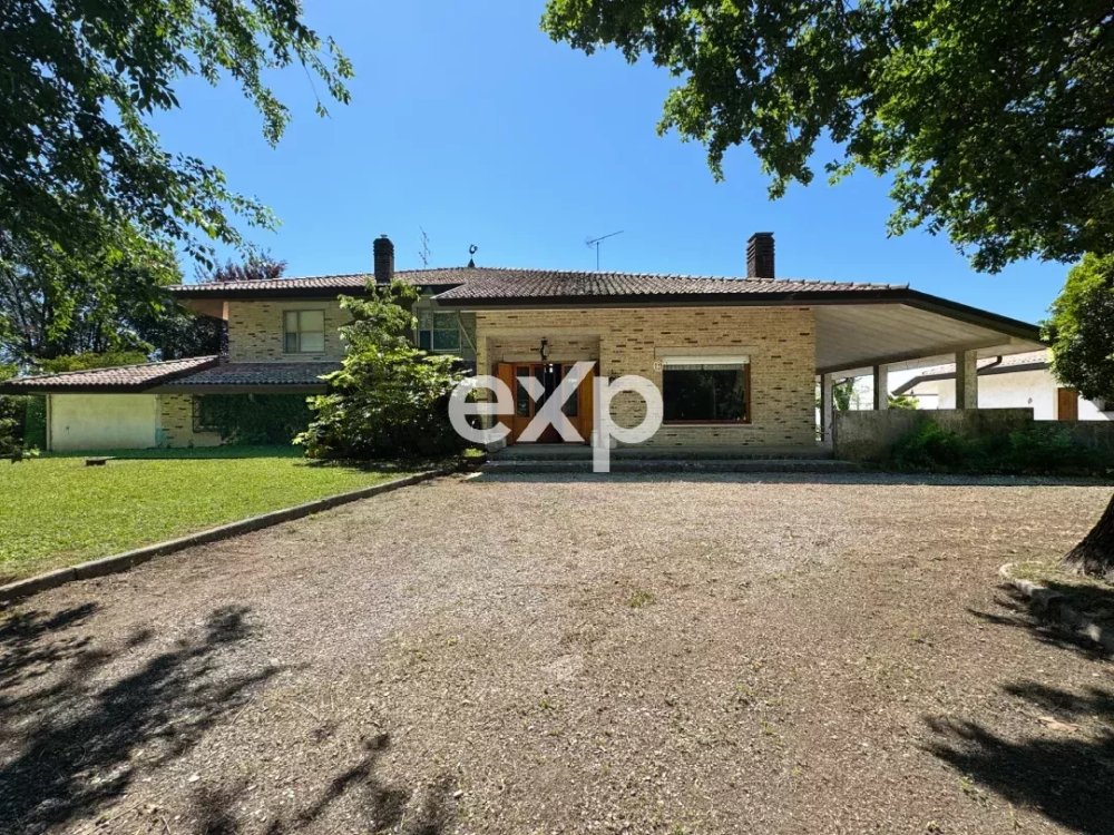 Ribasso del 20% — Villa indipendente a Fiumicello