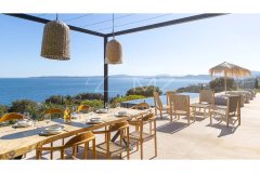 Luxury Sea View Villa in Les Issambres | Exclusive Family Estate — photo 2 of 7