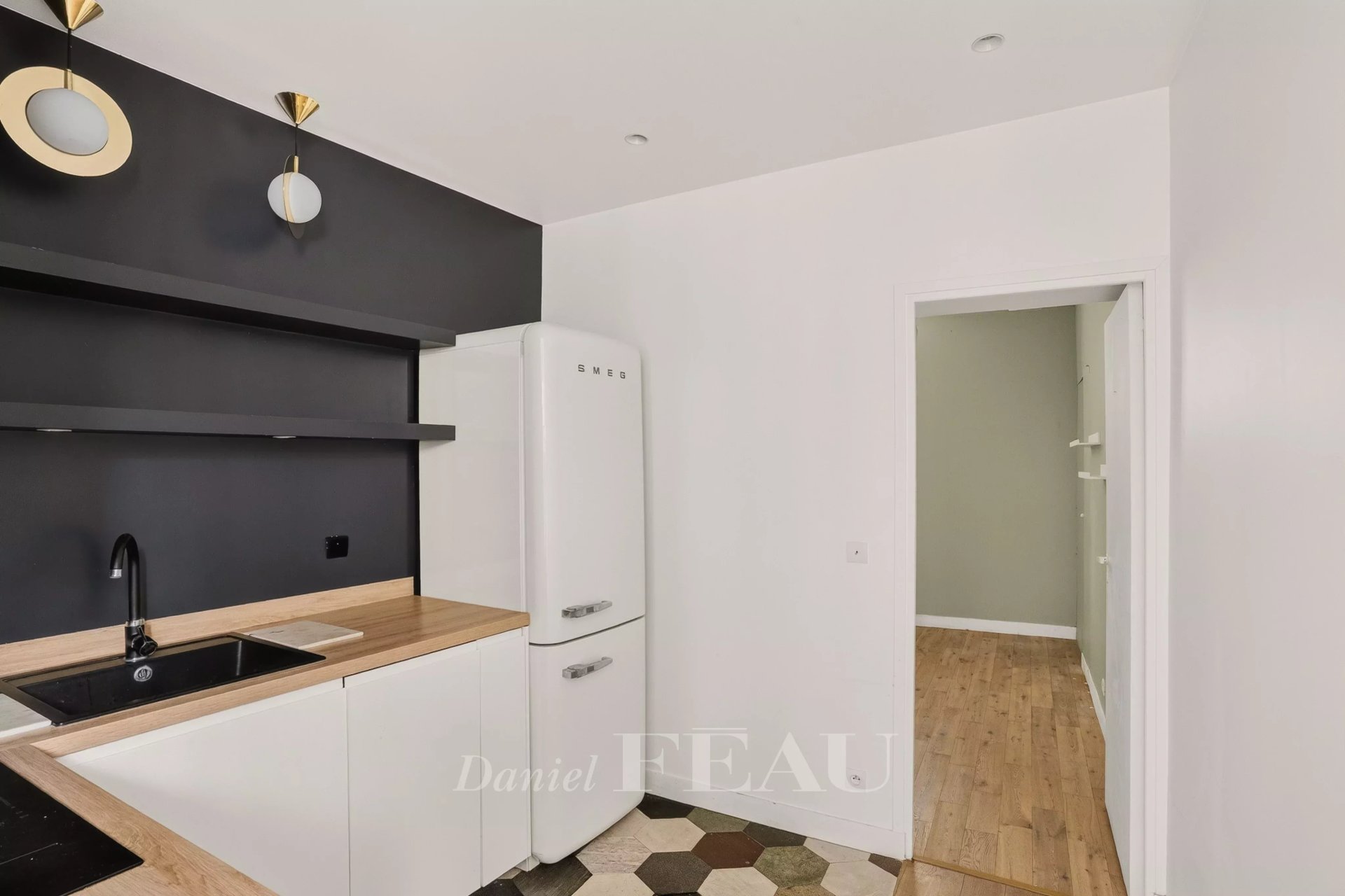 2 Bedroom Apartment/Flat's Image 11