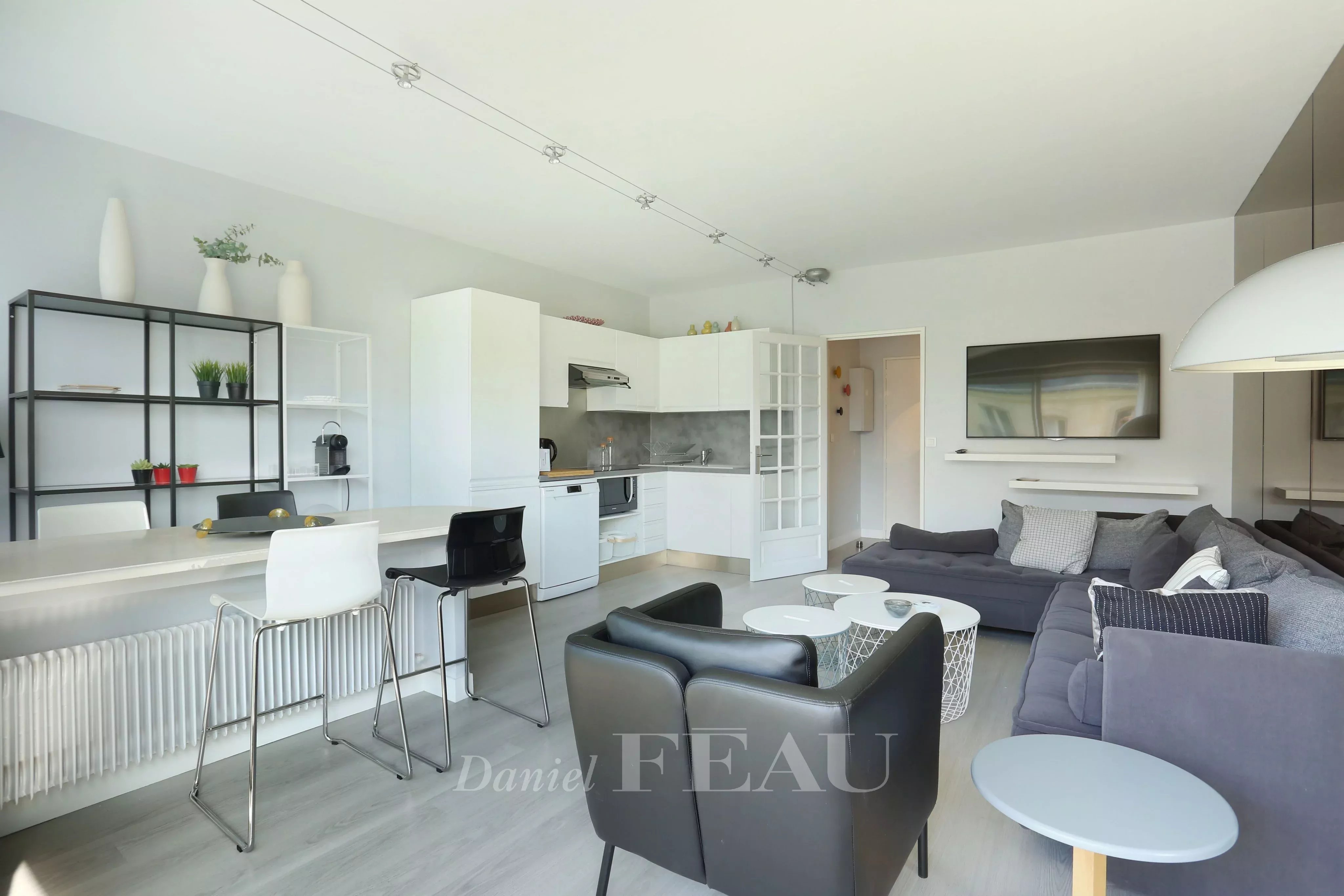 Rental Apartment Paris 16th