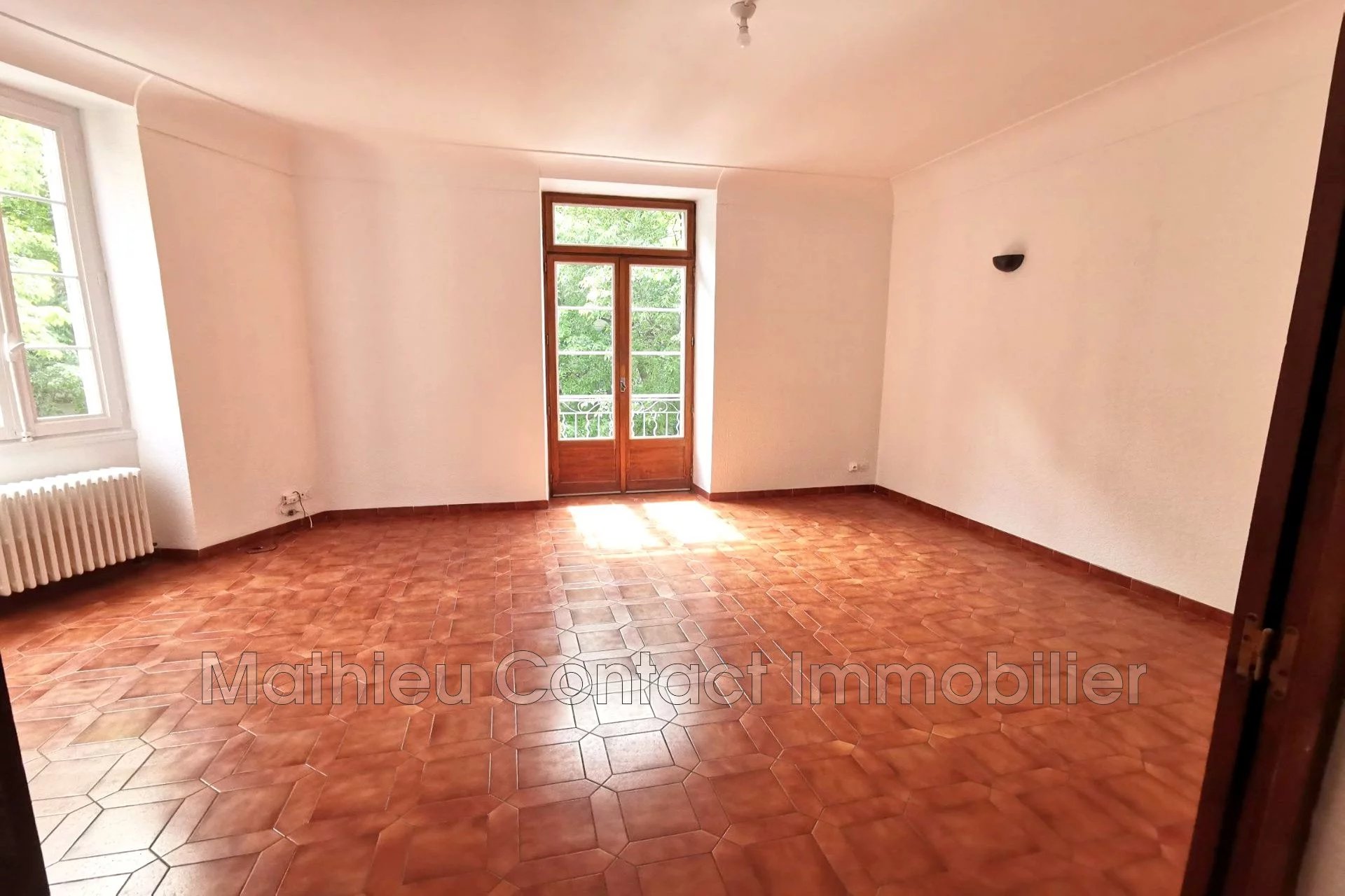 Location Appartement Nîmes