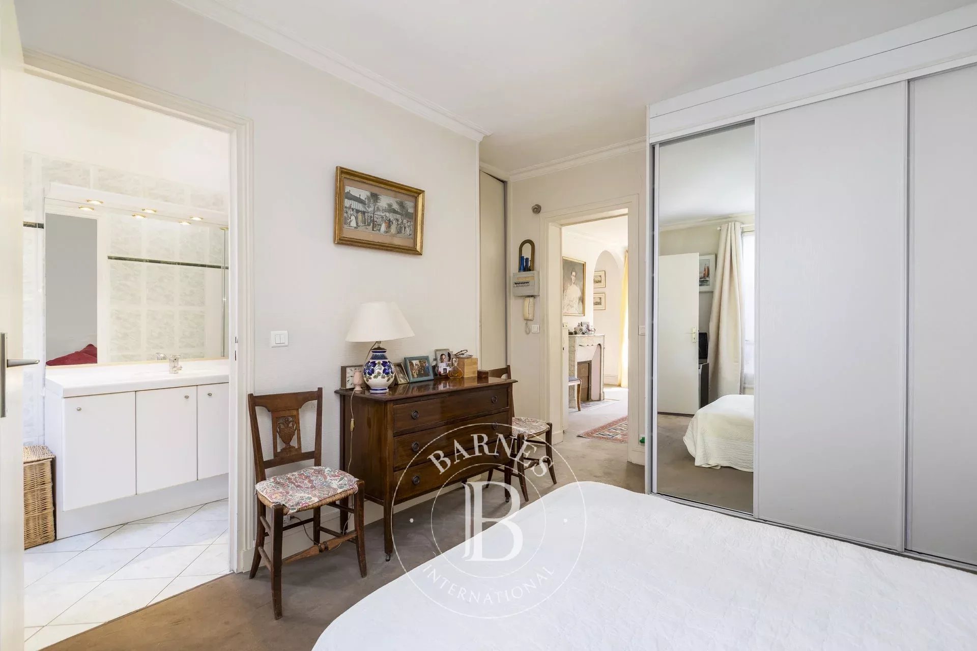 Daire Levallois-Perret - picture 10