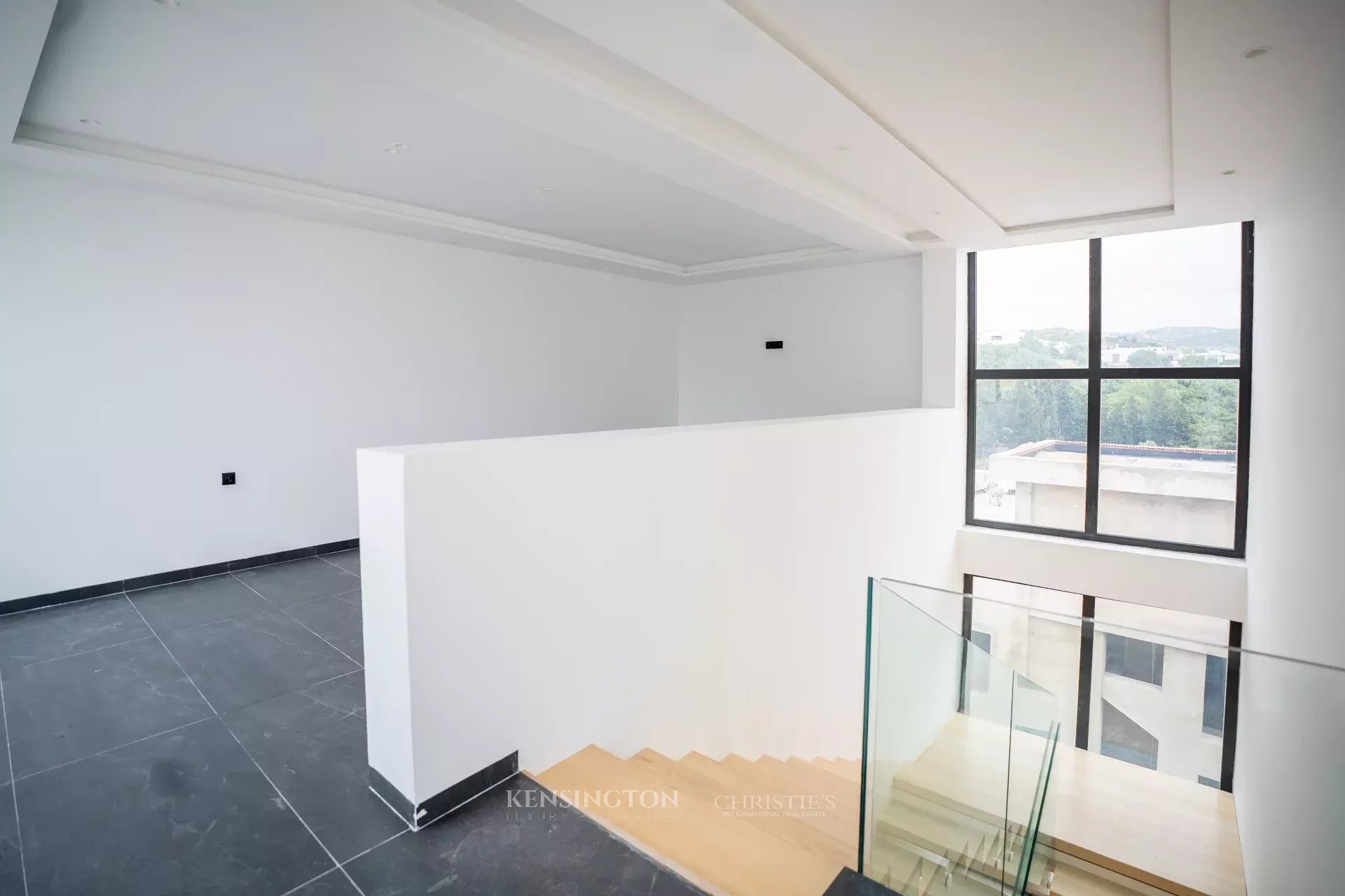 4 Bedroom Villa/Townhouse's Image 49