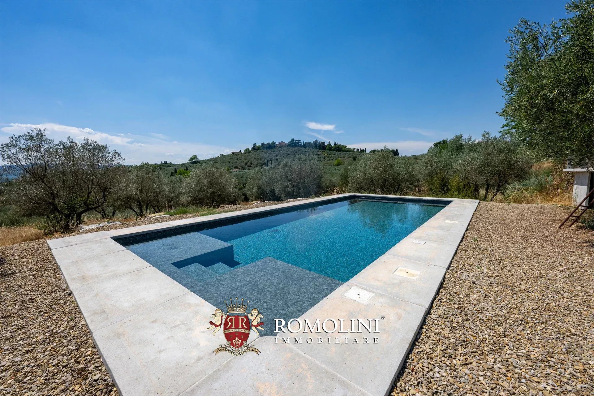 3 Bedroom Villa/Townhouse's Image 10