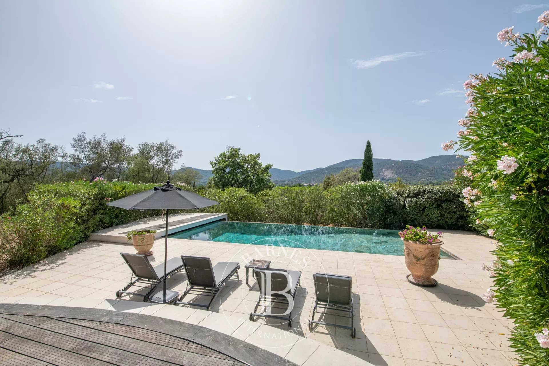 Villa Sainte-Maxime - picture 5