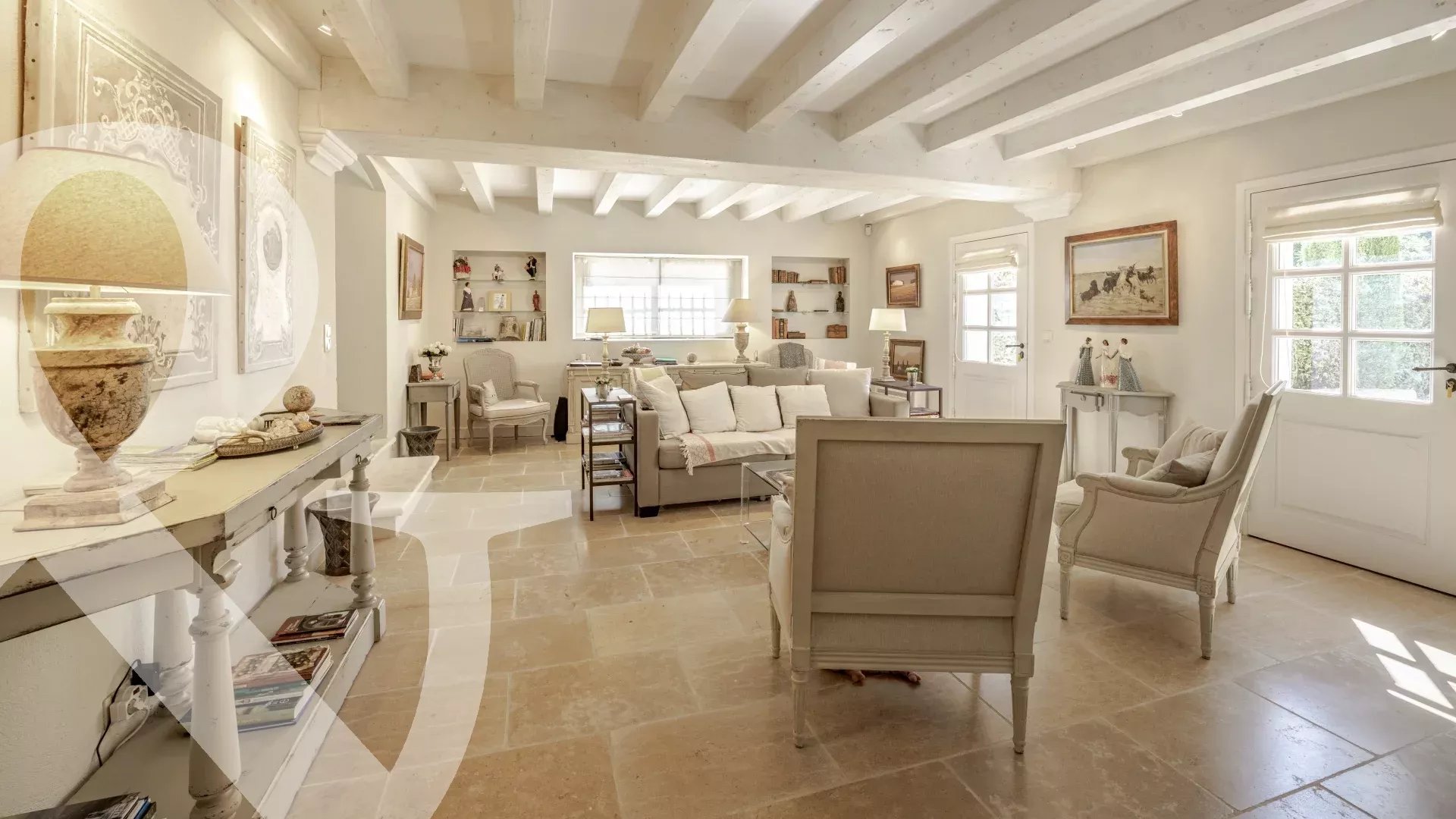 MAGNIFIQUE VUE SUR LES BAUX DE PROVENCE