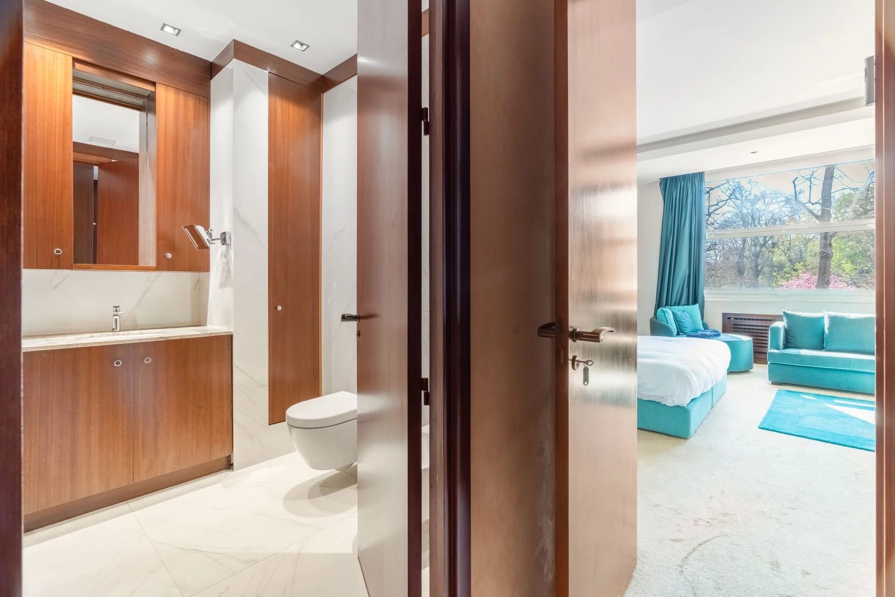 6 Bedroom Apartment/Flat's Image 5
