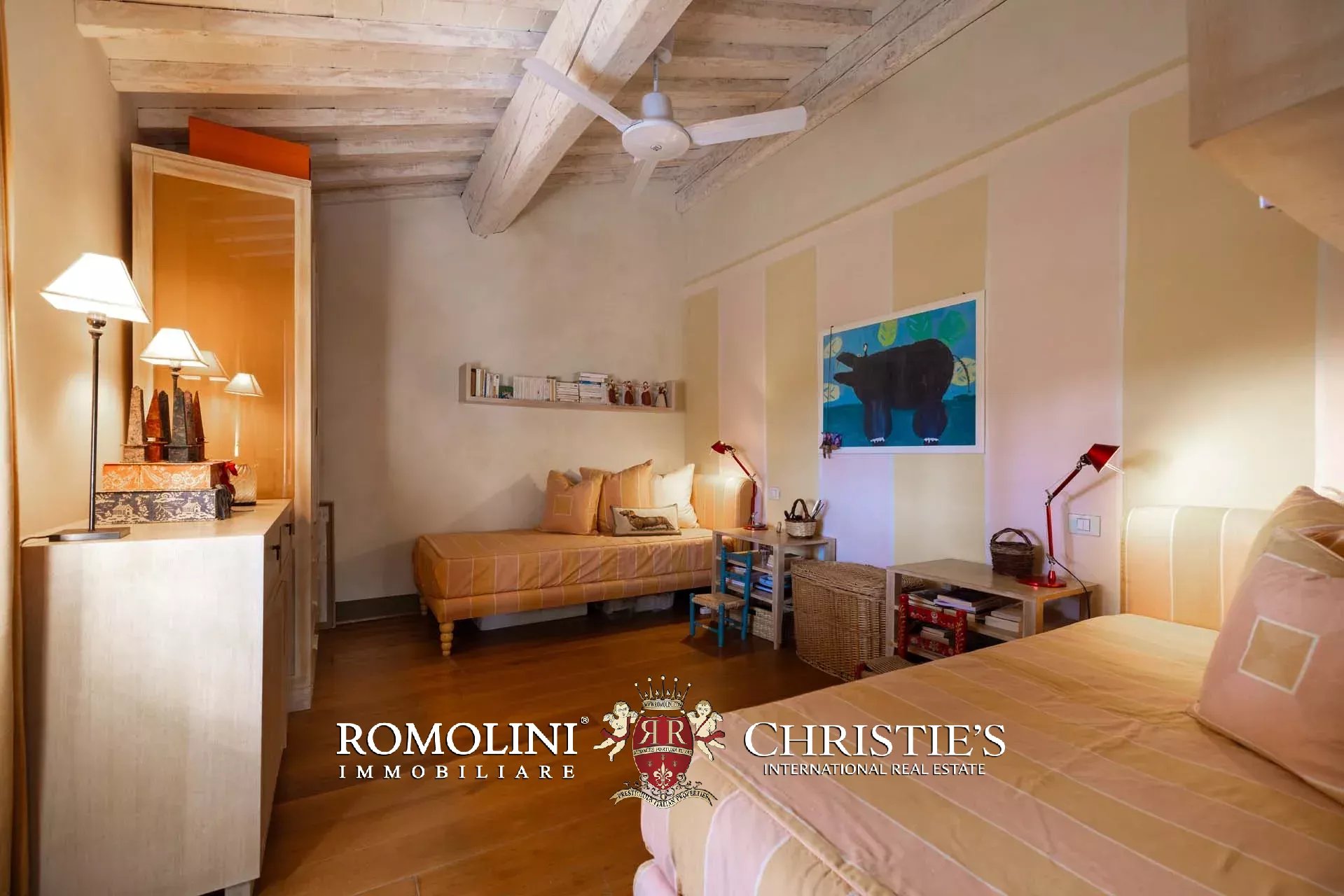 EQUESTRIAN SEA VIEW WINE ESTATE WITH VINEYARDS FOR SALE CLOSE TO BOLGHERI, TUSCANY