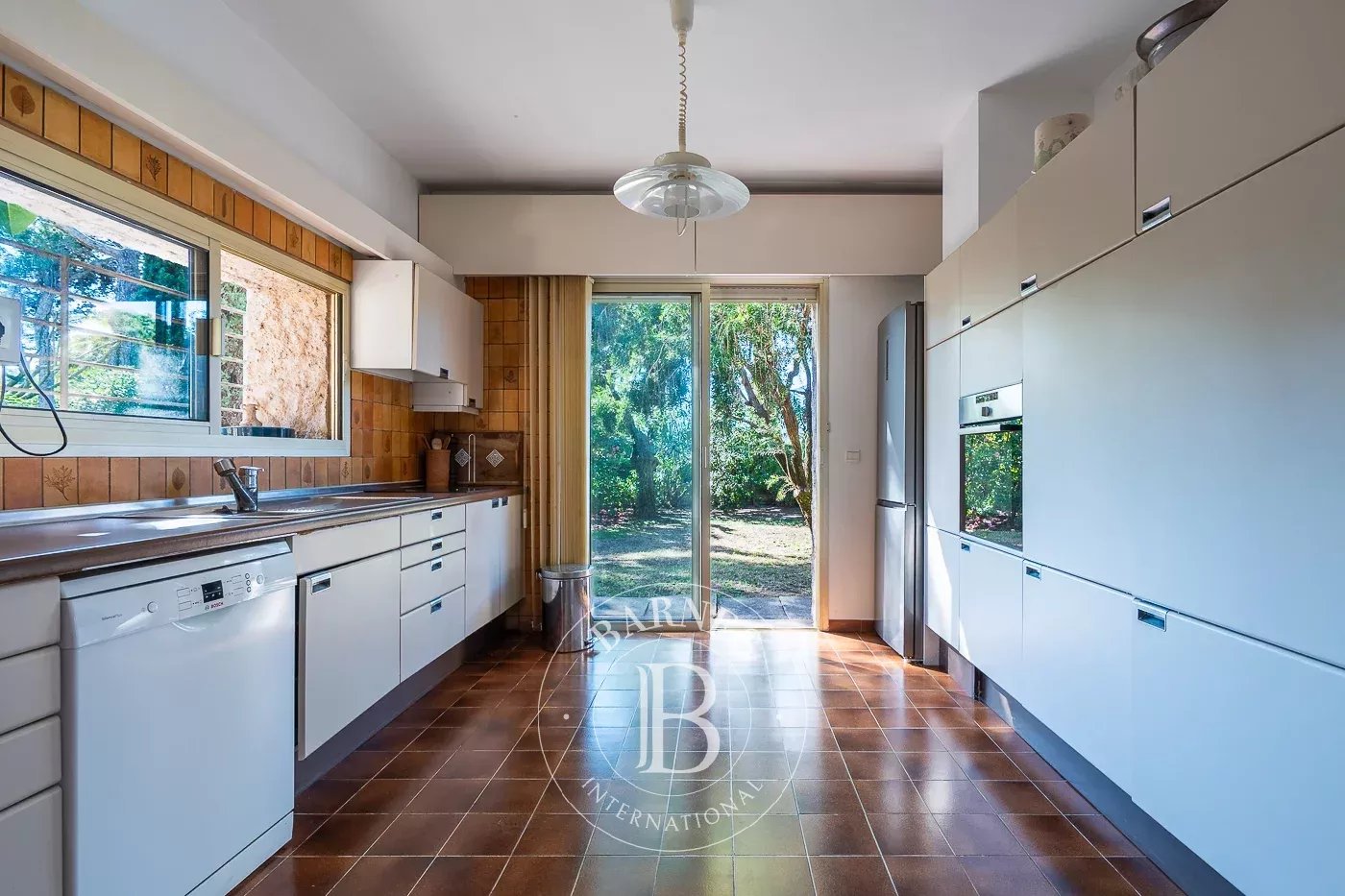 Exclusive - Lido de la Marana.  4-bedroom villa. swimming pool. tennis court. beach on foot - picture 10