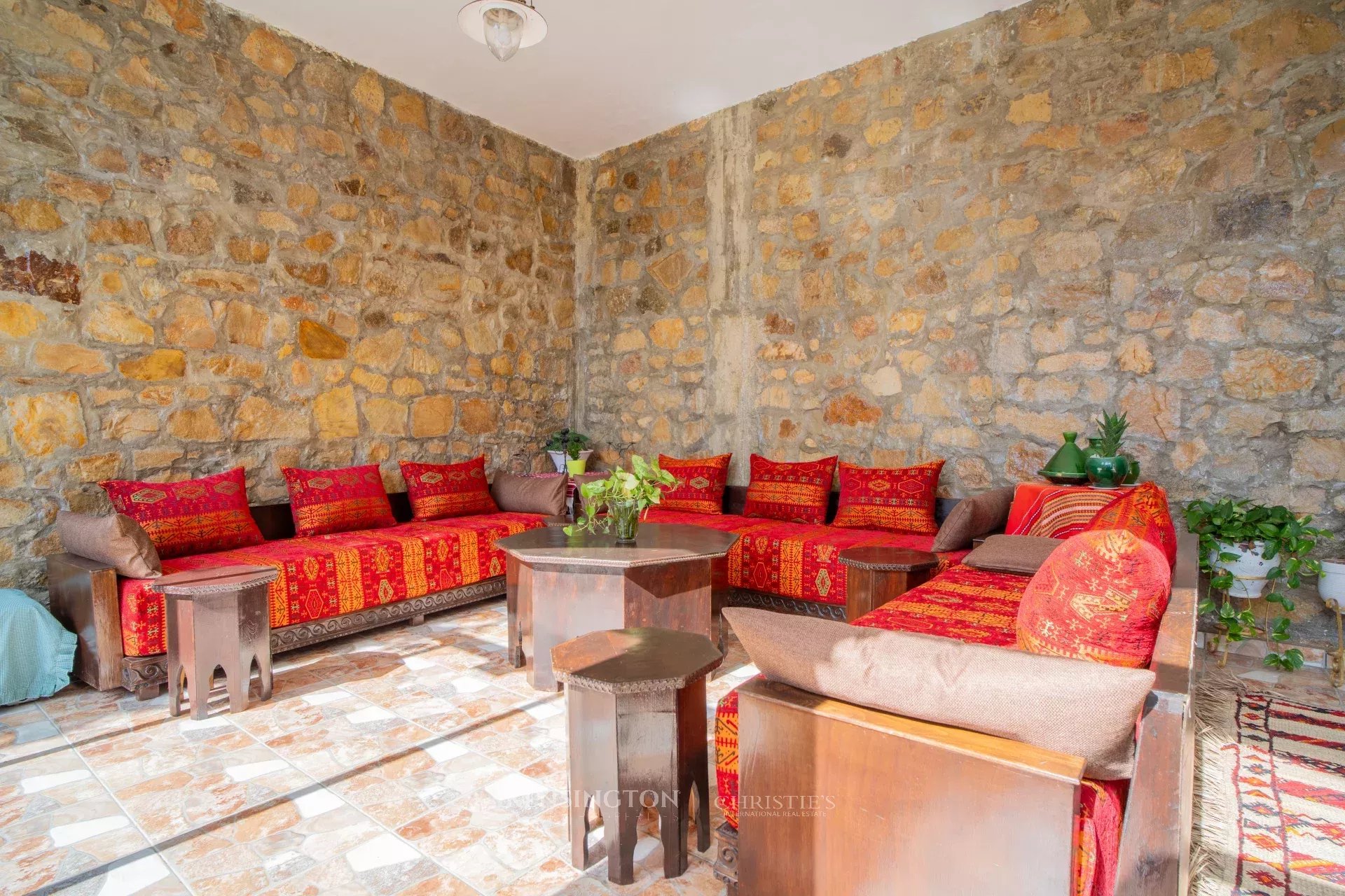 4 Bedroom Villa/Townhouse's Image 35