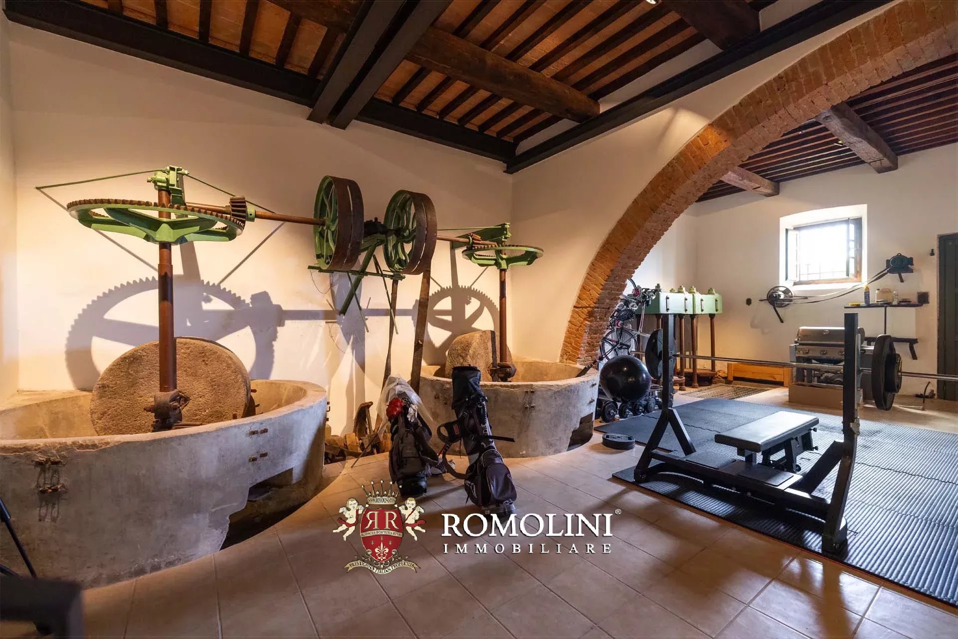 37 Bedroom Villa/Townhouse's Image 79