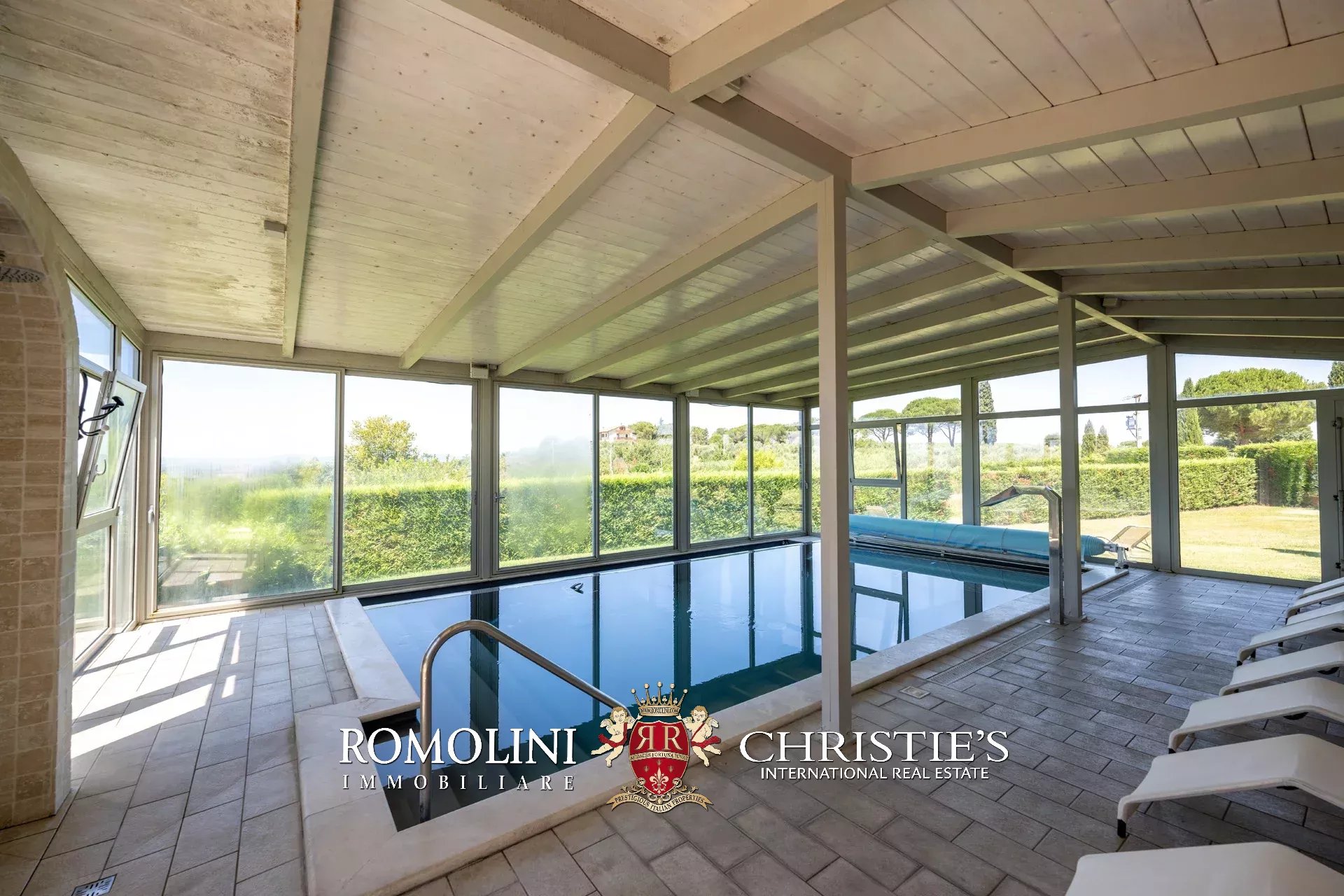 16 Bedroom Villa/Townhouse's Image 52
