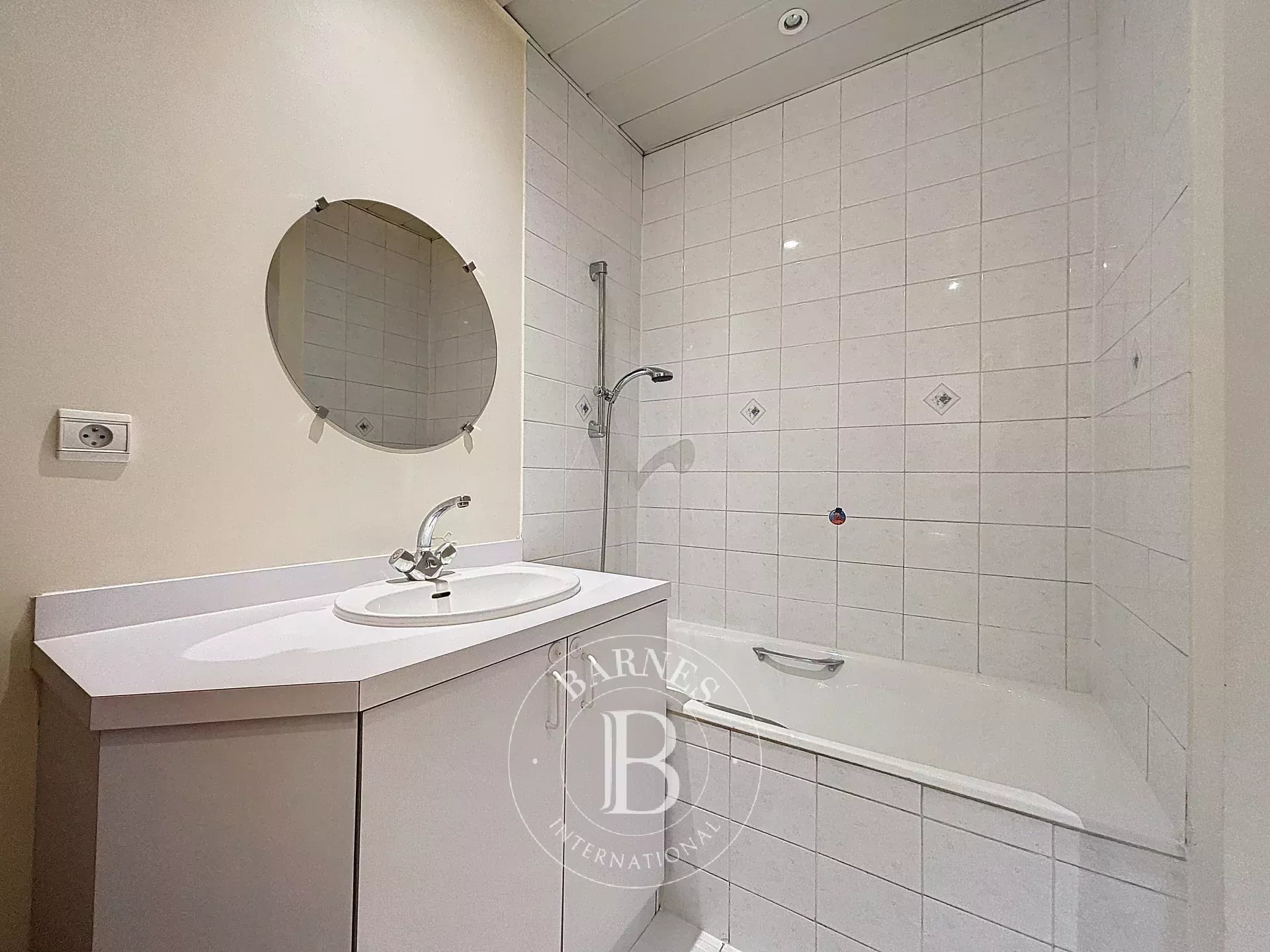 Daire Paris 17ème - picture 10