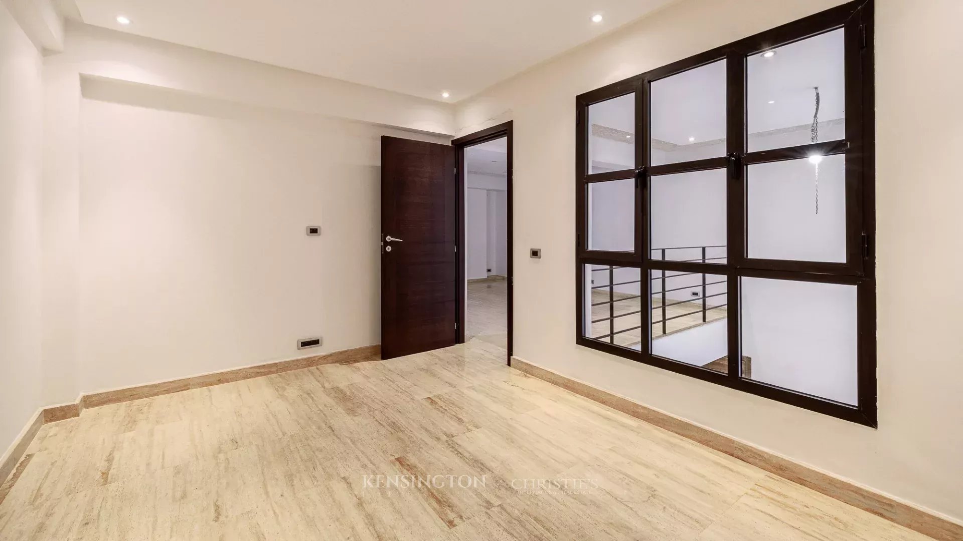 2 Bedroom Apartment/Flat's Image 10