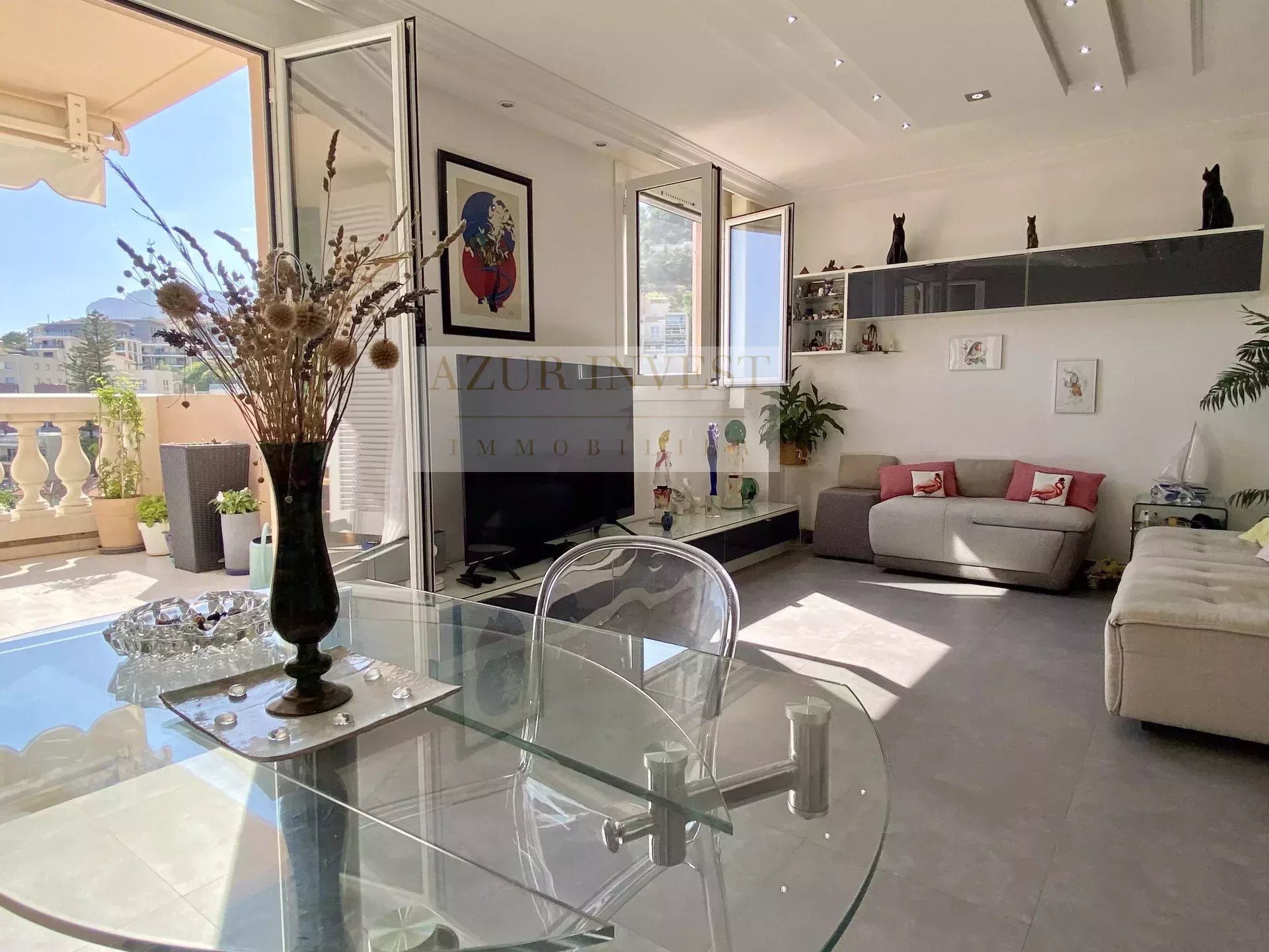 Agence immobilière de AZUR INVEST IMMOBILIER