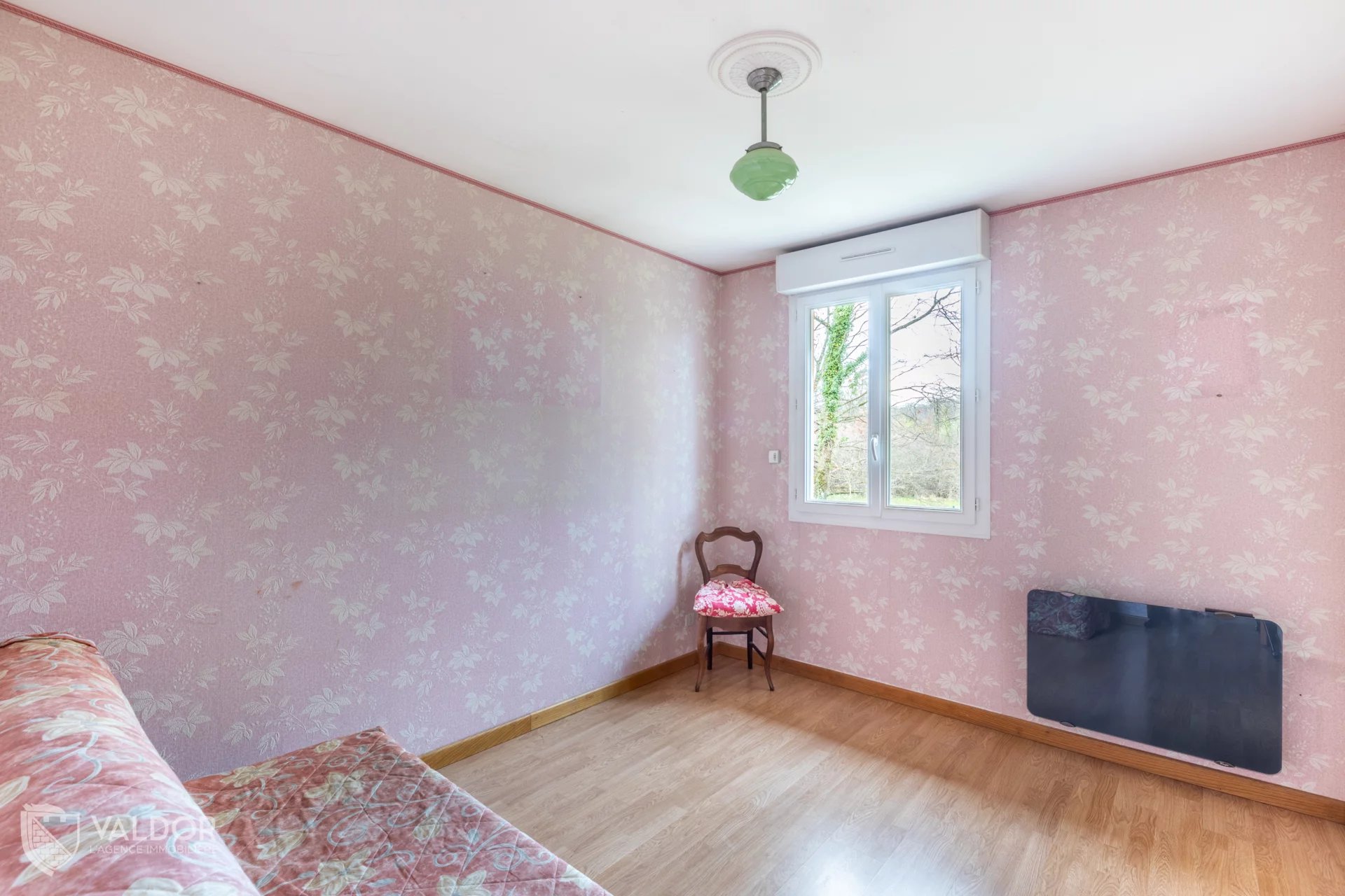 Maison de 92 m² avec sous-sol complet à rénover