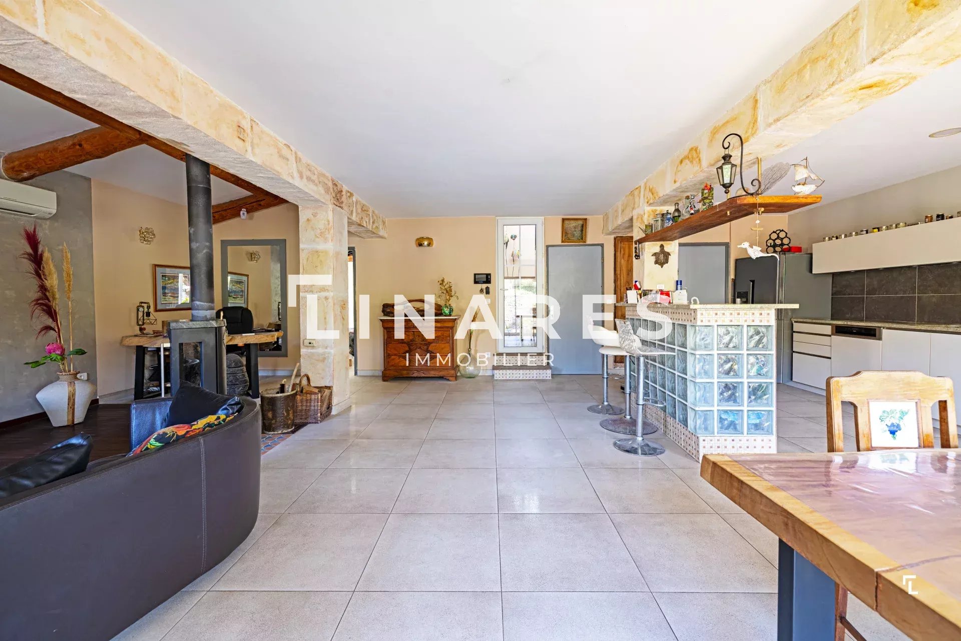 PORT DES GOUDES - Maison T3 de 120m2 - Jardin -  Garage / sous sol 160m2 - 13008 LES GOUDES