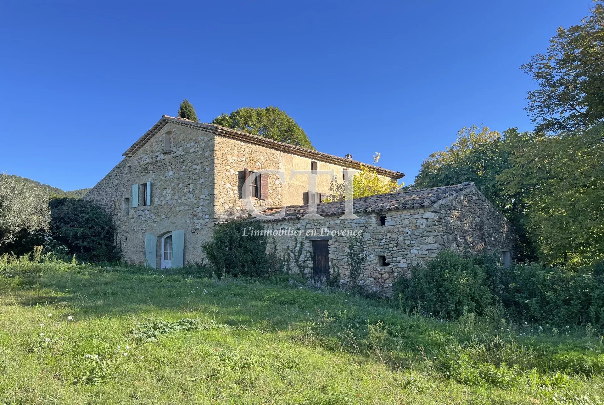 A vendre mas du XVIIIe rénové  piscine vue Mont Ventoux, oliviers Vaison-la-Romaine