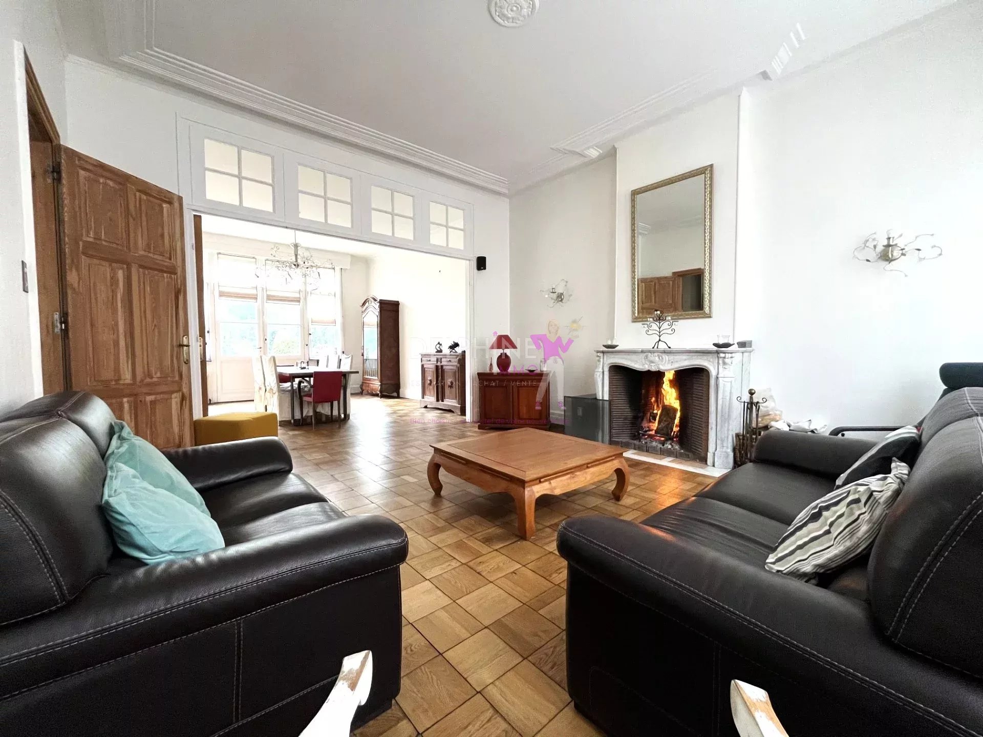 Agence immobilière de 