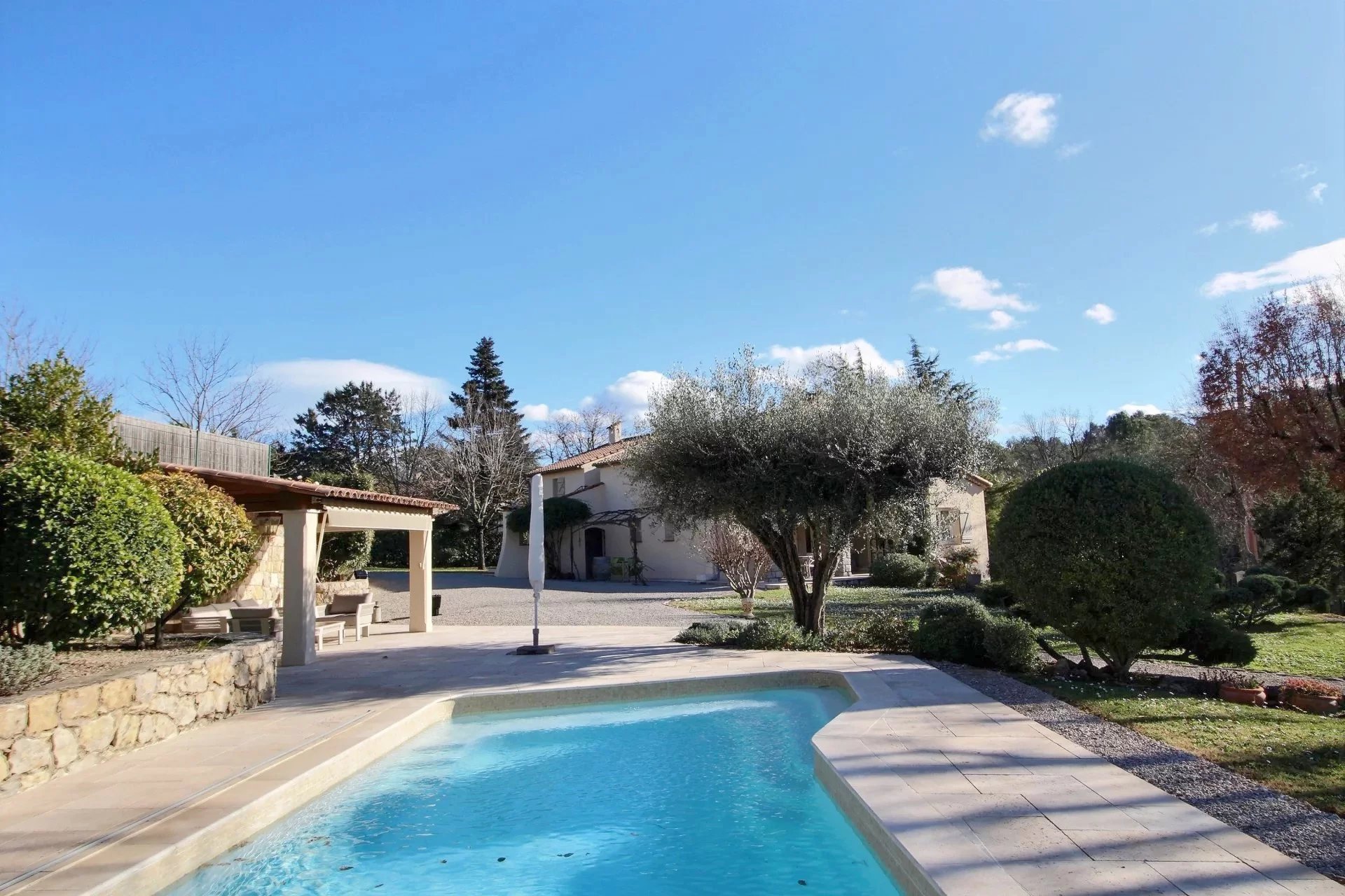 Charming quality house in a quiet neighbourhood - Fayence