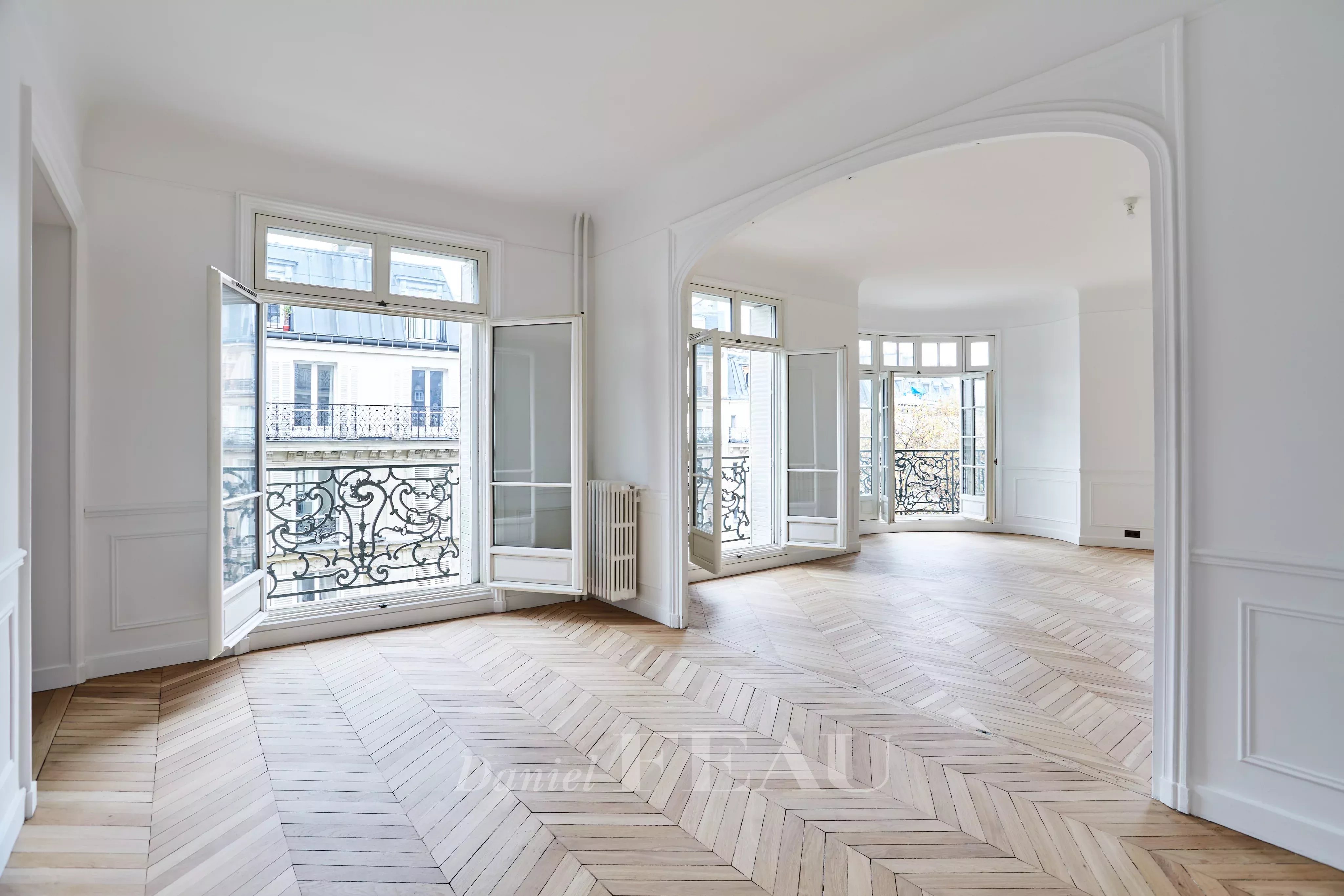 Rental Apartment Paris 8th