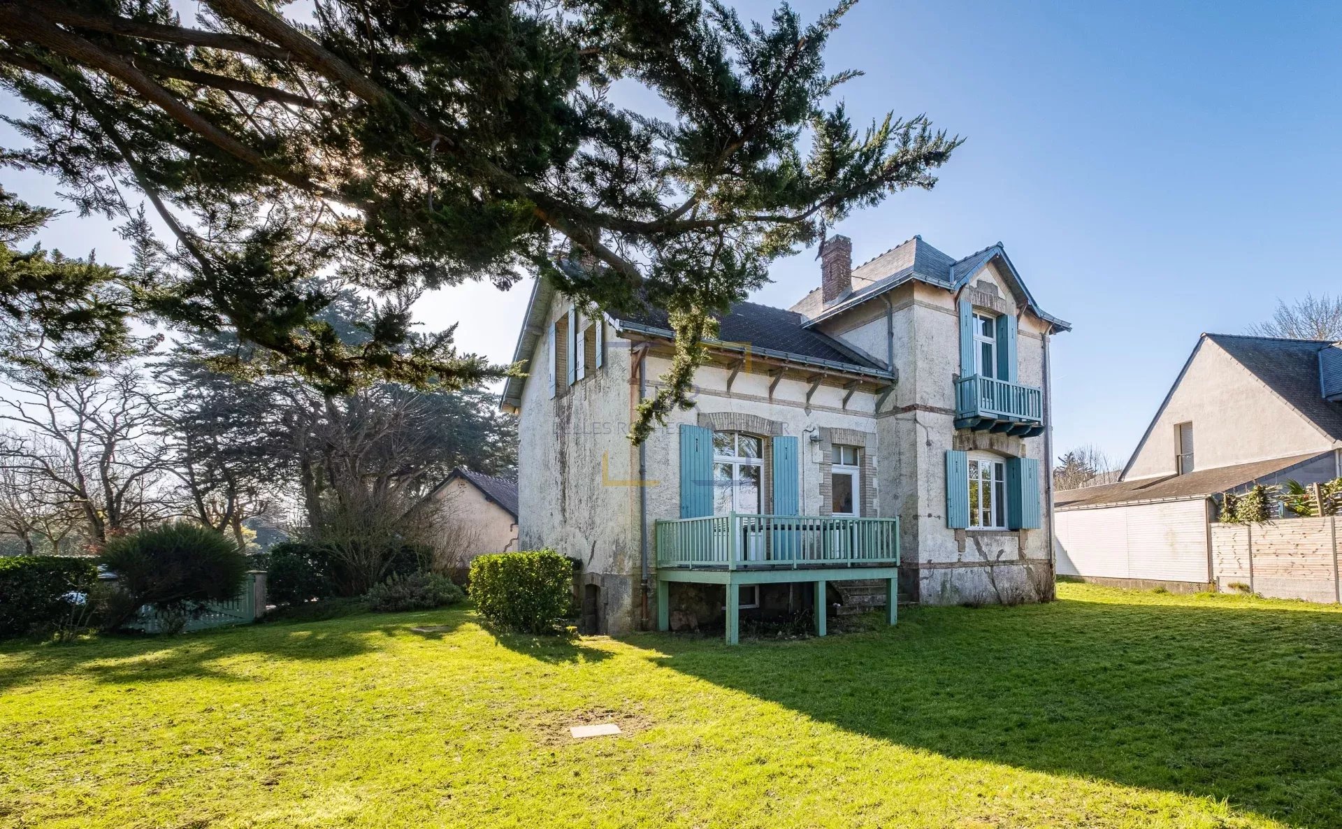 QUIMIAC - VILLA BALNÉAIRE FIN XIXe AVEC VUE SUR LA MER ET LA BAIE DE SORLOCK