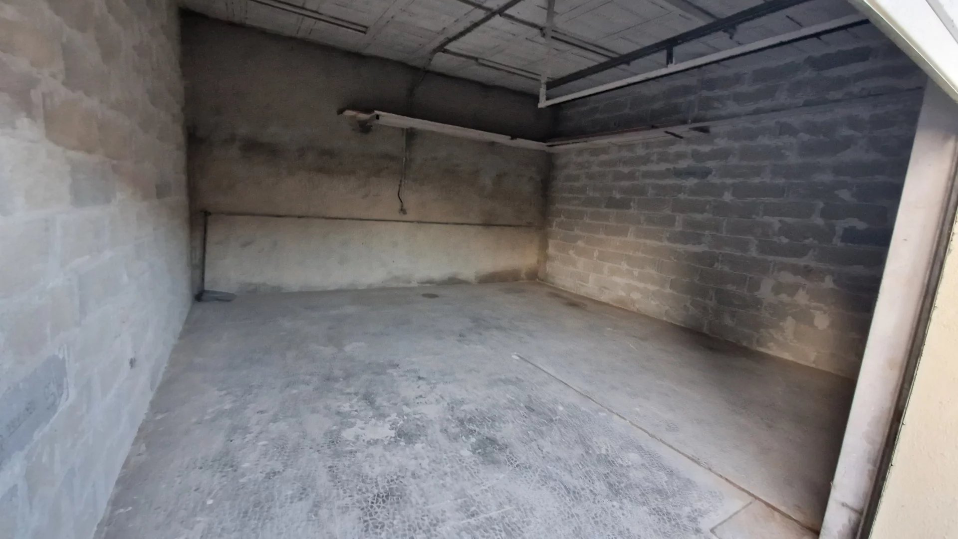 Vente Garage Grasse