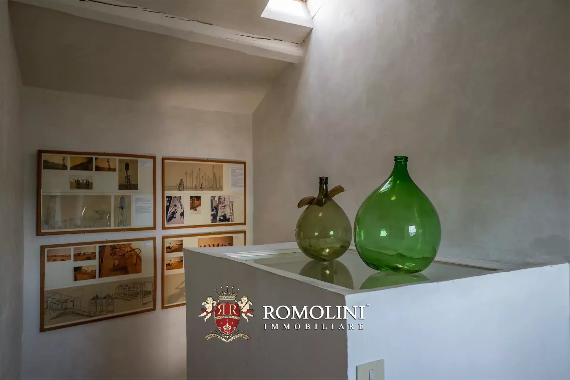 10 Bedroom Villa/Townhouse's Image 111