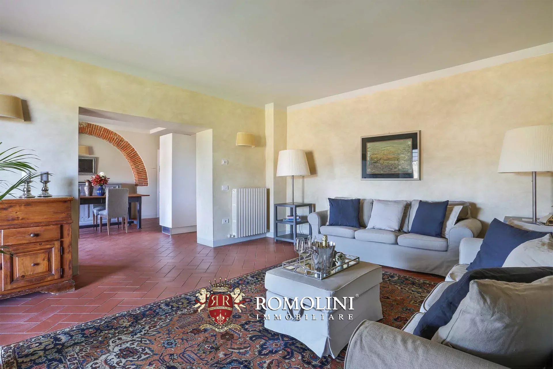25 Bedroom Vineyard's Image 123