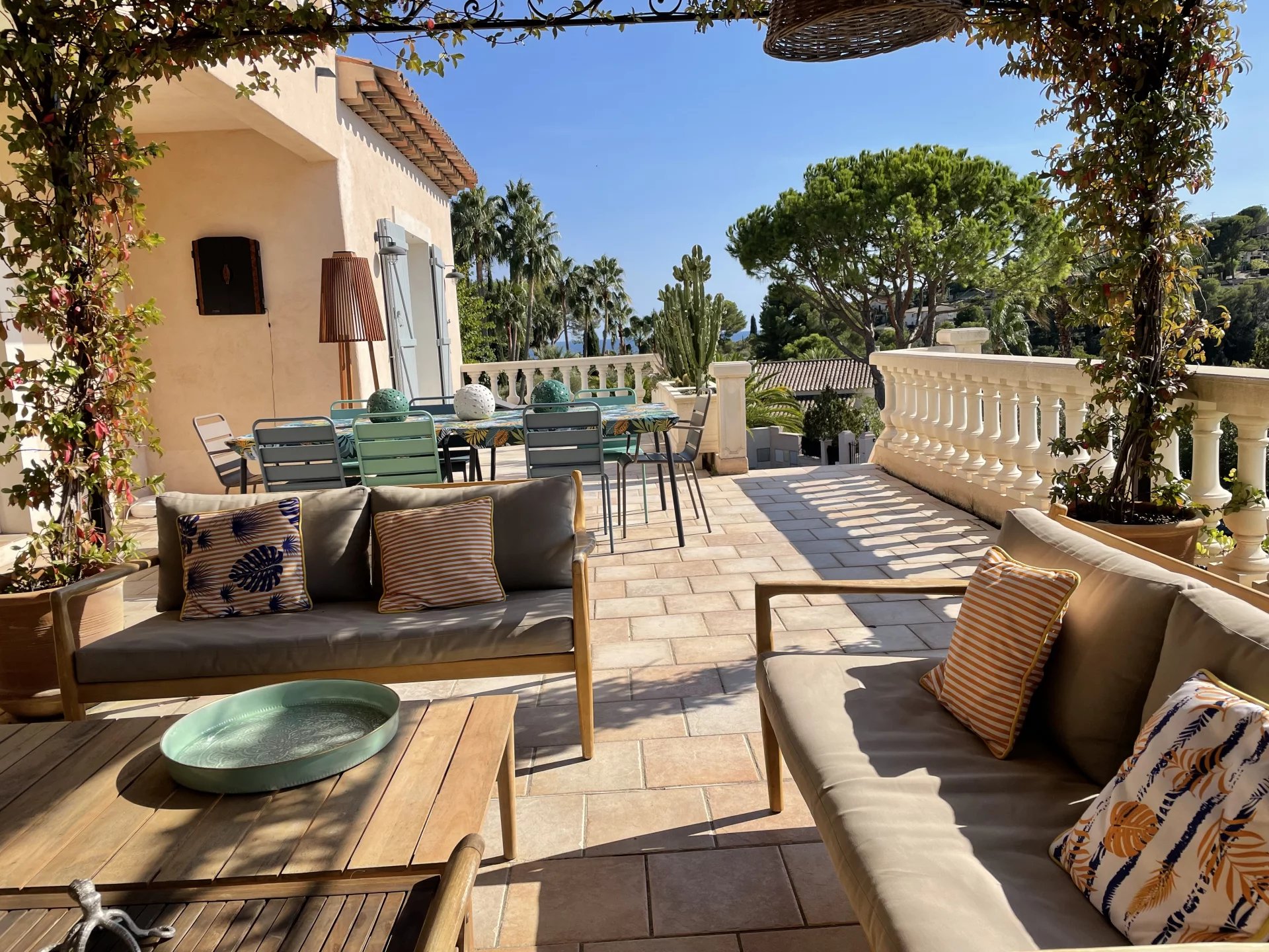 Villa en location saisonnière à Antibes