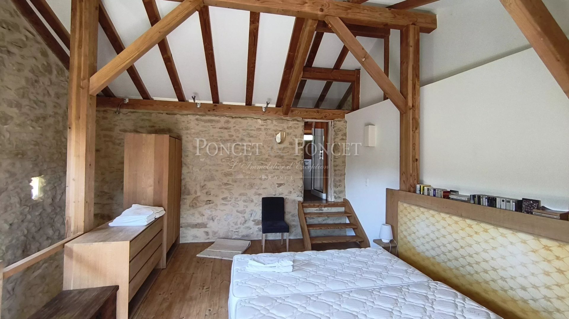 1 Bedroom Villa/Townhouse's Image 9