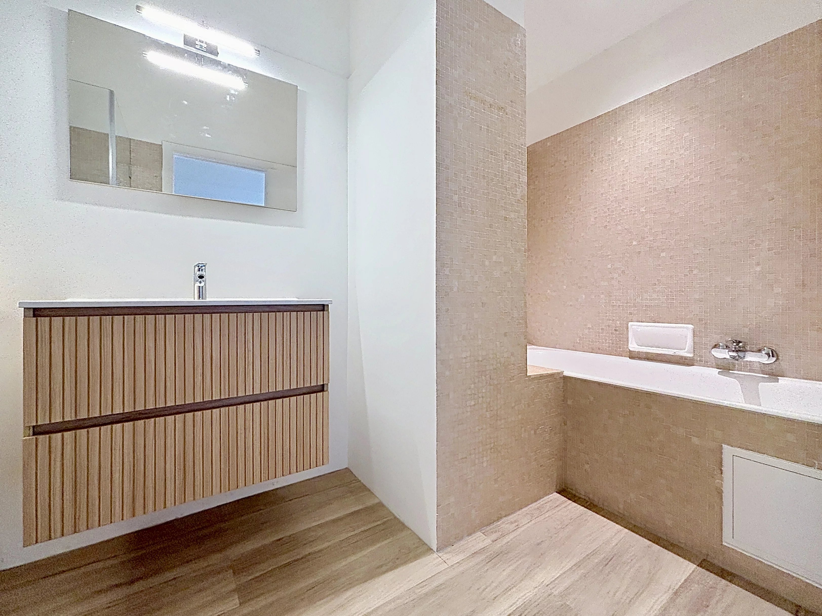 Uccle - Appartement 4 chambres, dernier étage, terrasses