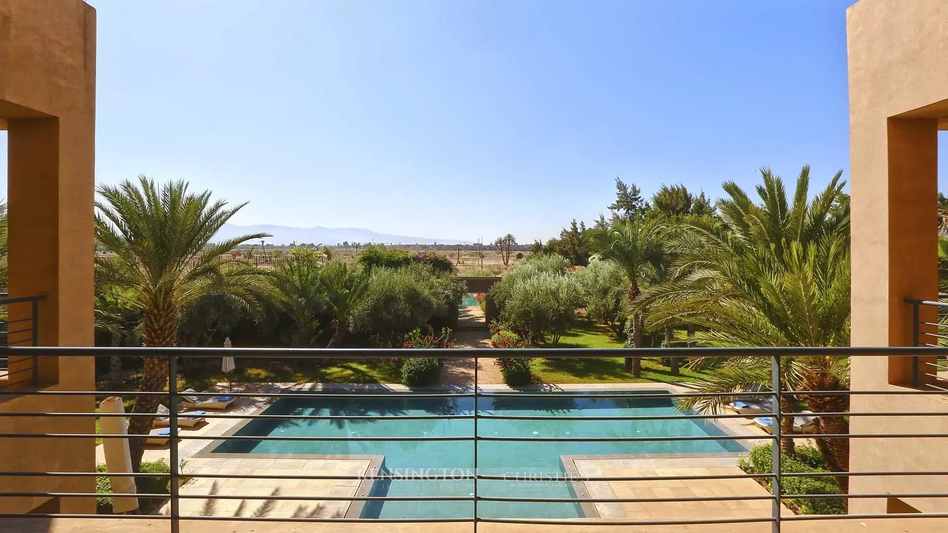 8 Bedroom Villa/Townhouse's Image 9