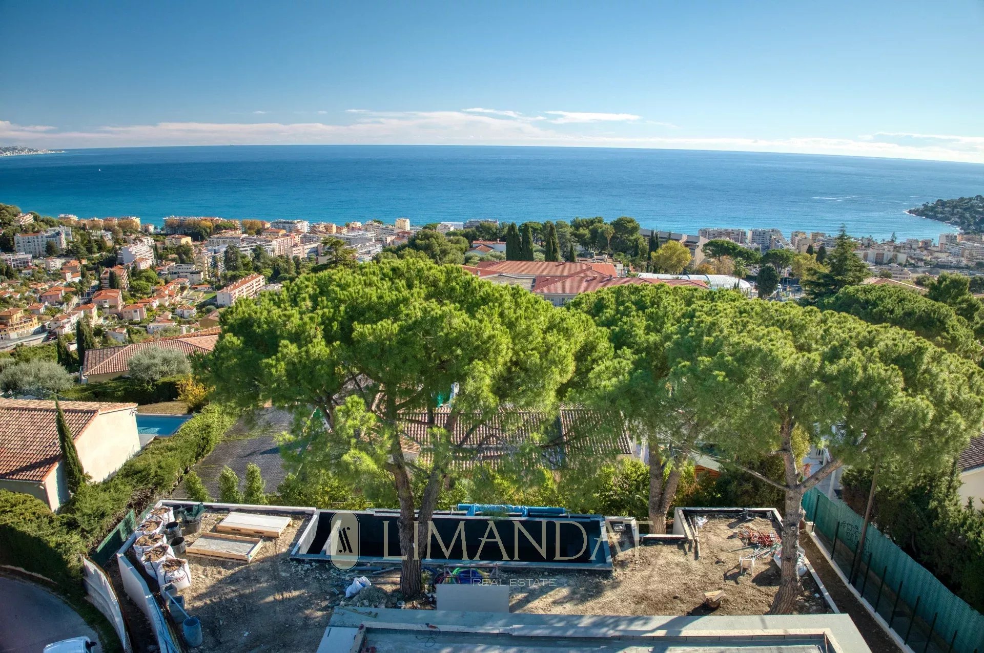 Roquebrune Cap Martin - Contemporary Villa with Sea View and Infinity Pool