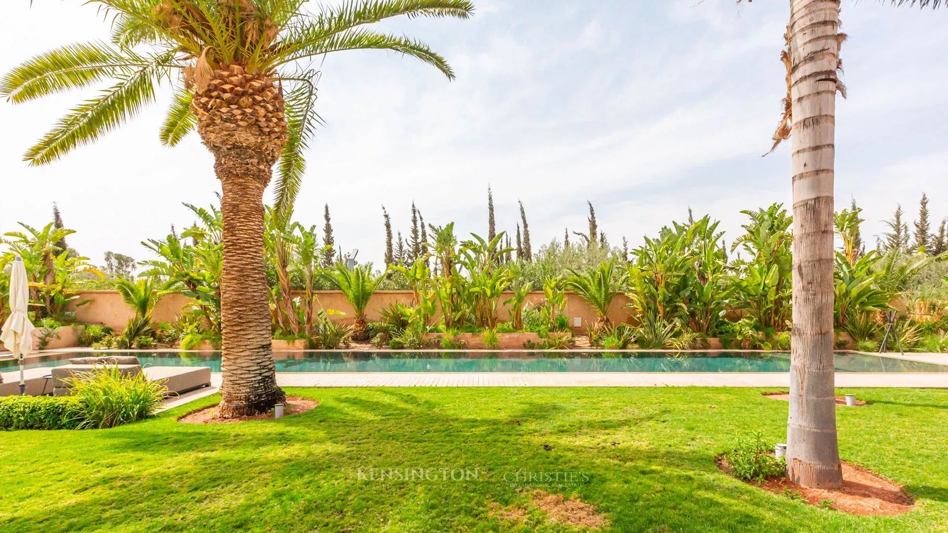 6 Bedroom Villa/Townhouse's Image 12