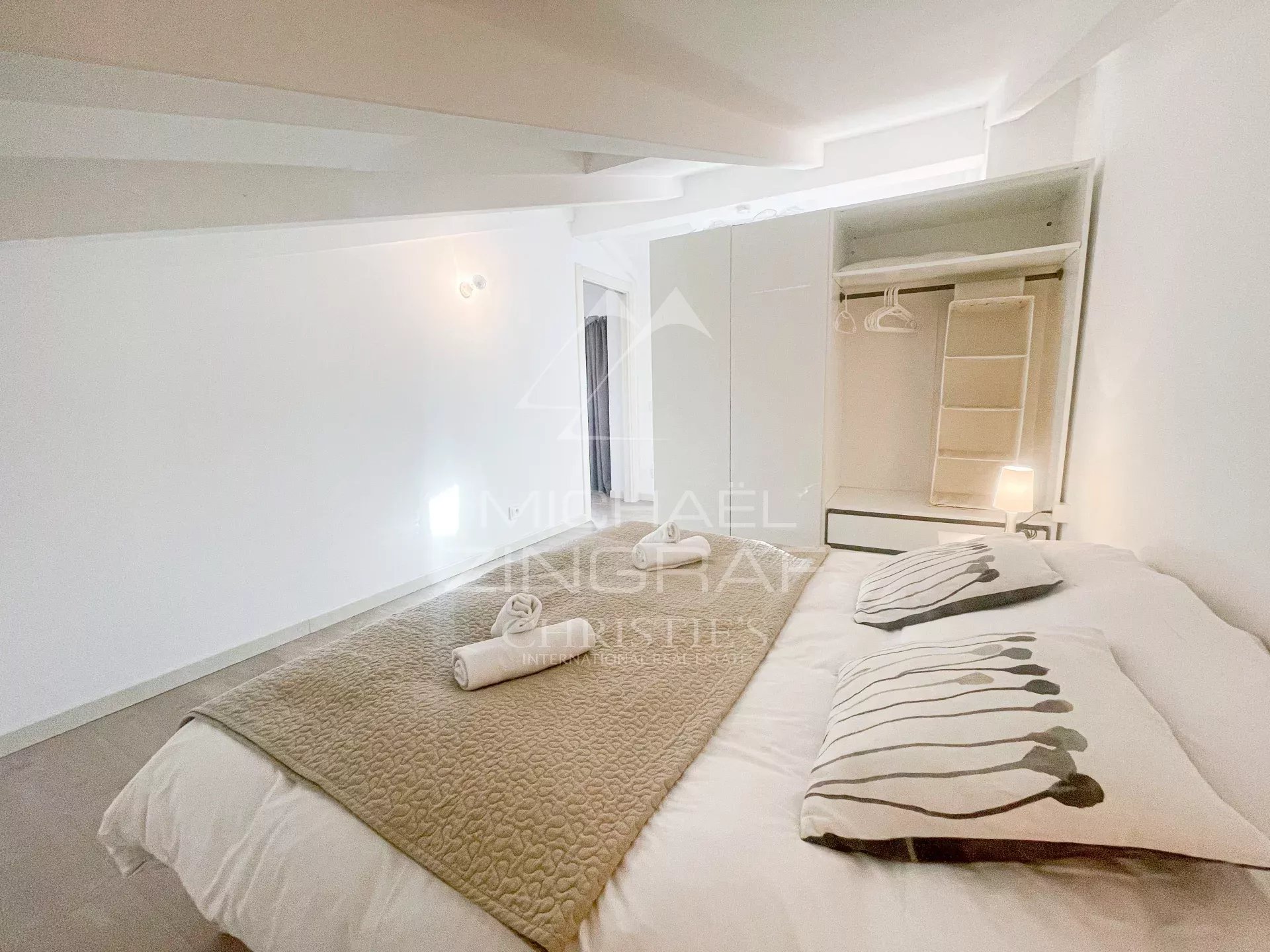 1 Bedroom Apartment/Flat's Image 7