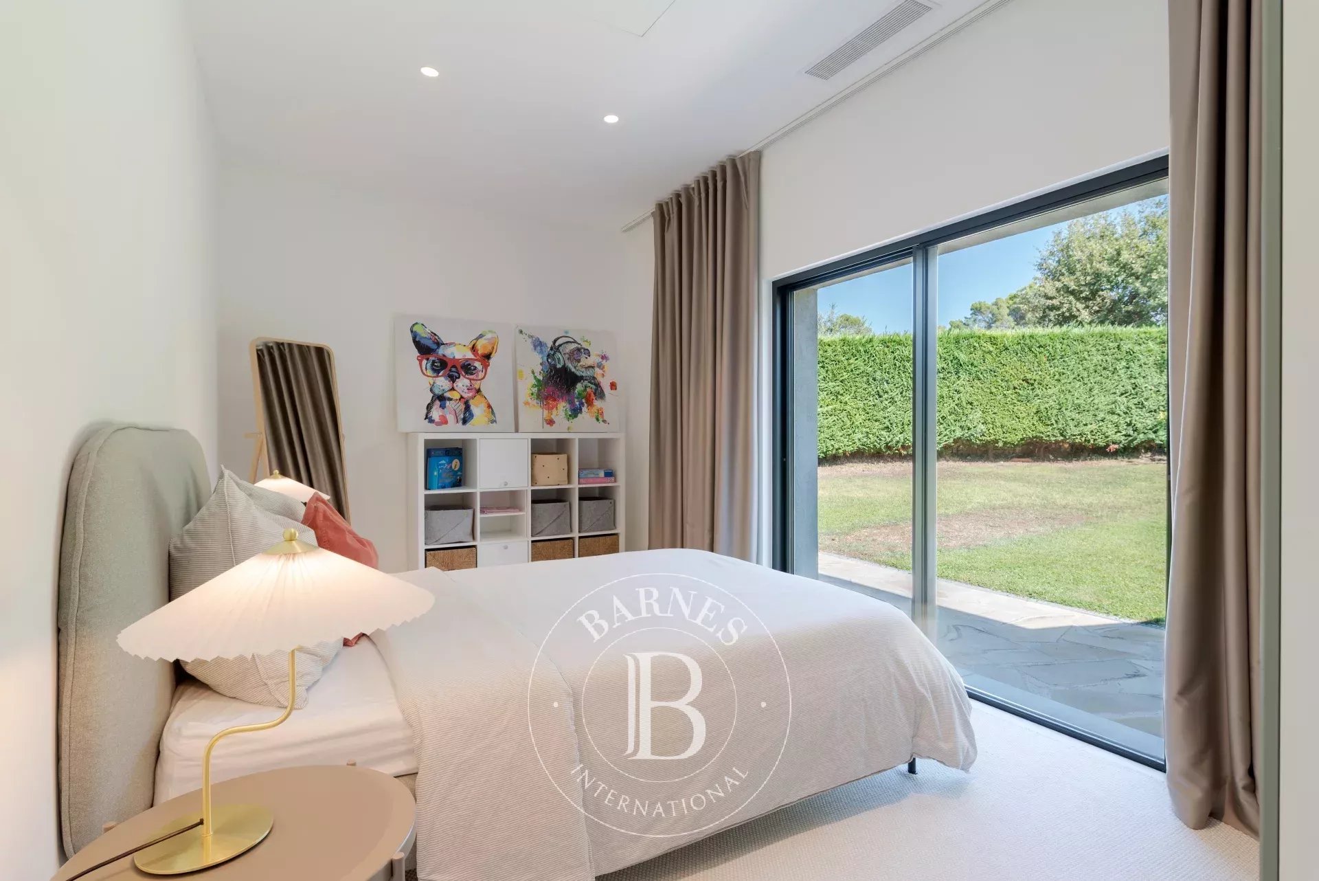 Villa Roquefort-les-Pins - picture 15