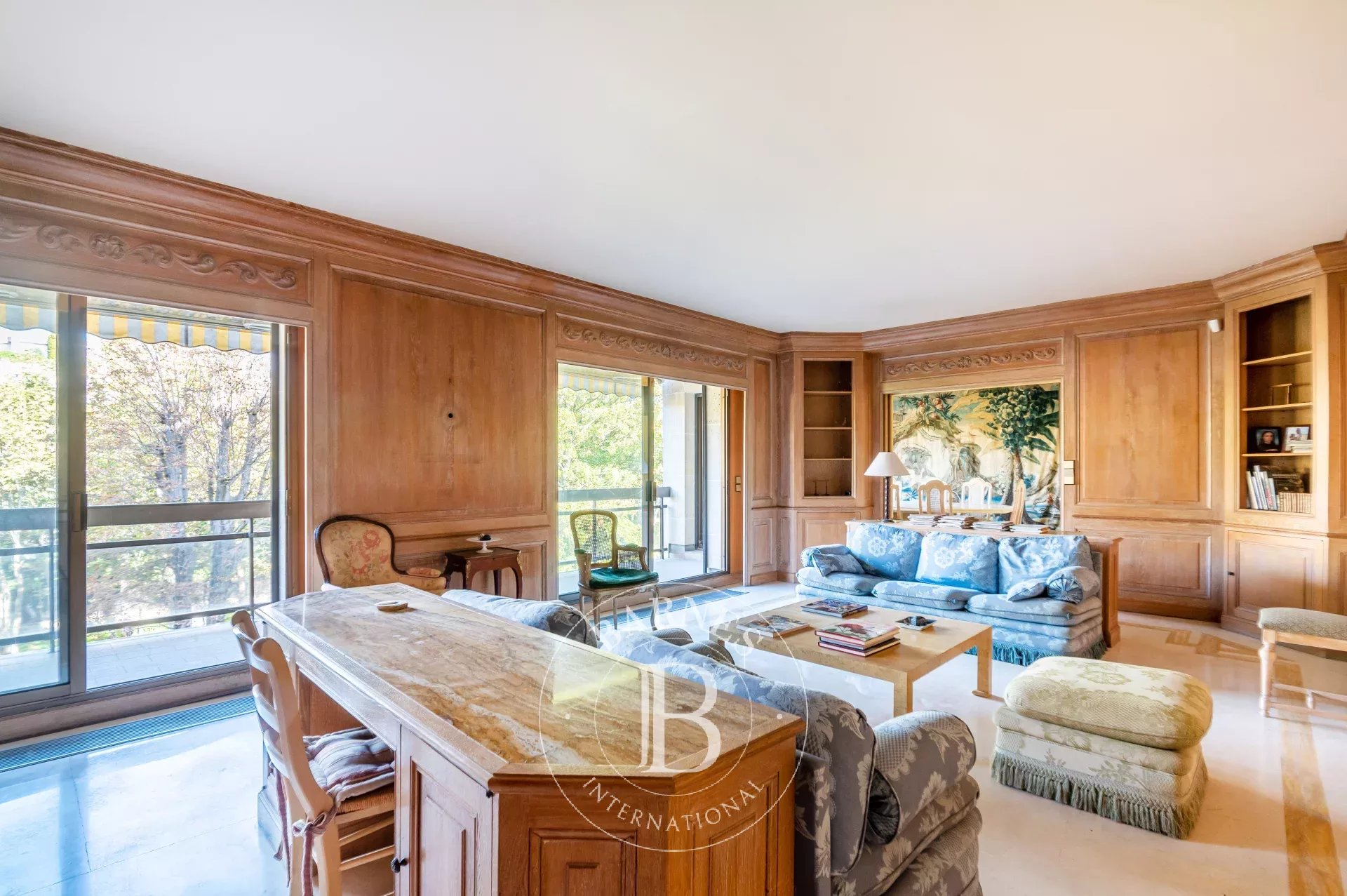 Neuilly - Château - 3/4-bedroom apartment - Balcony/terrace