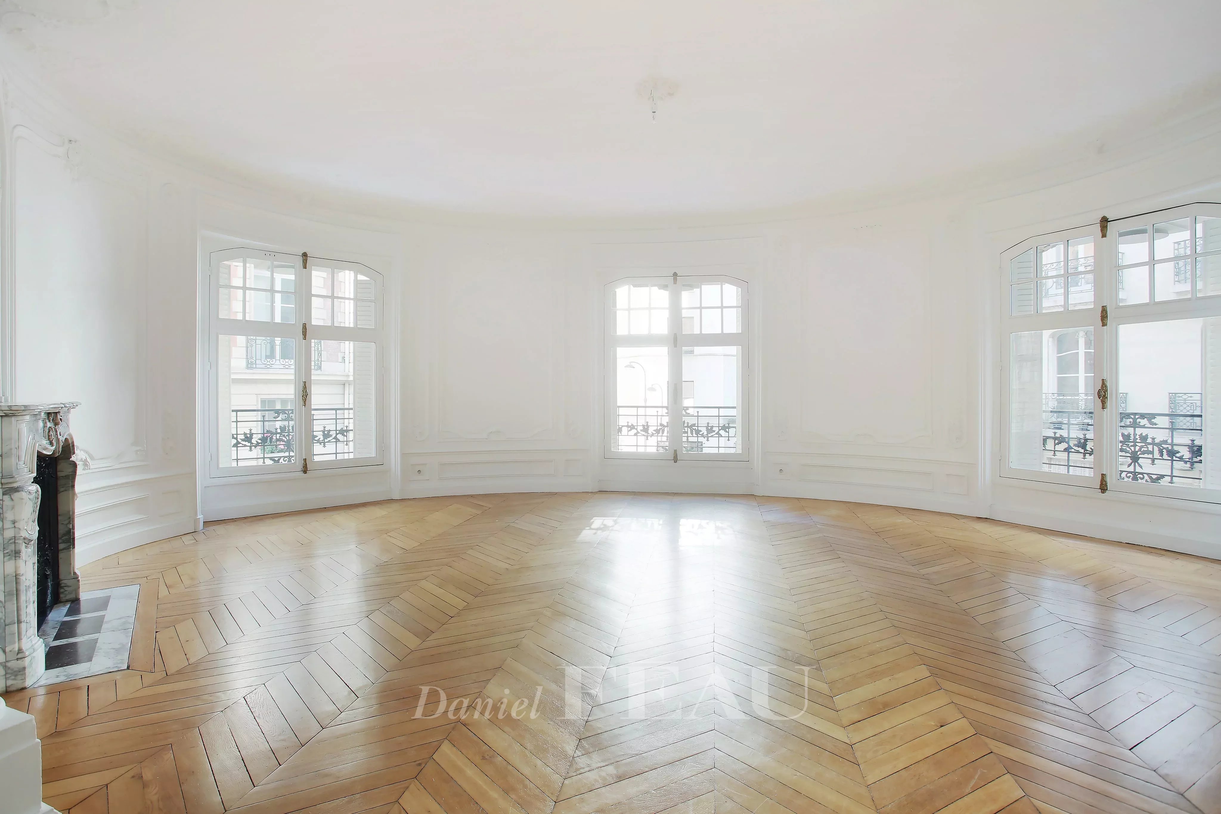 Rental Apartment Paris 16th