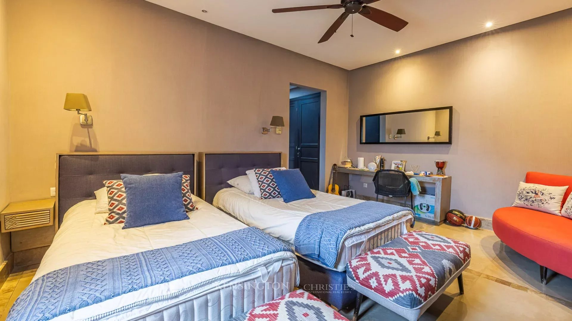 3 Bedroom Villa/Townhouse's Image 25