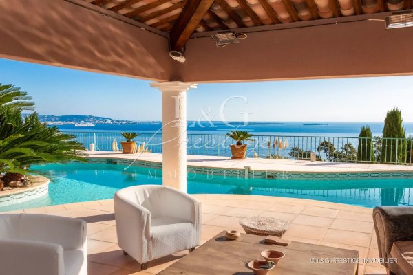 Luxury Villa in Théoule-sur-Mer | Majestic Sea View Family Estate — photo 3
