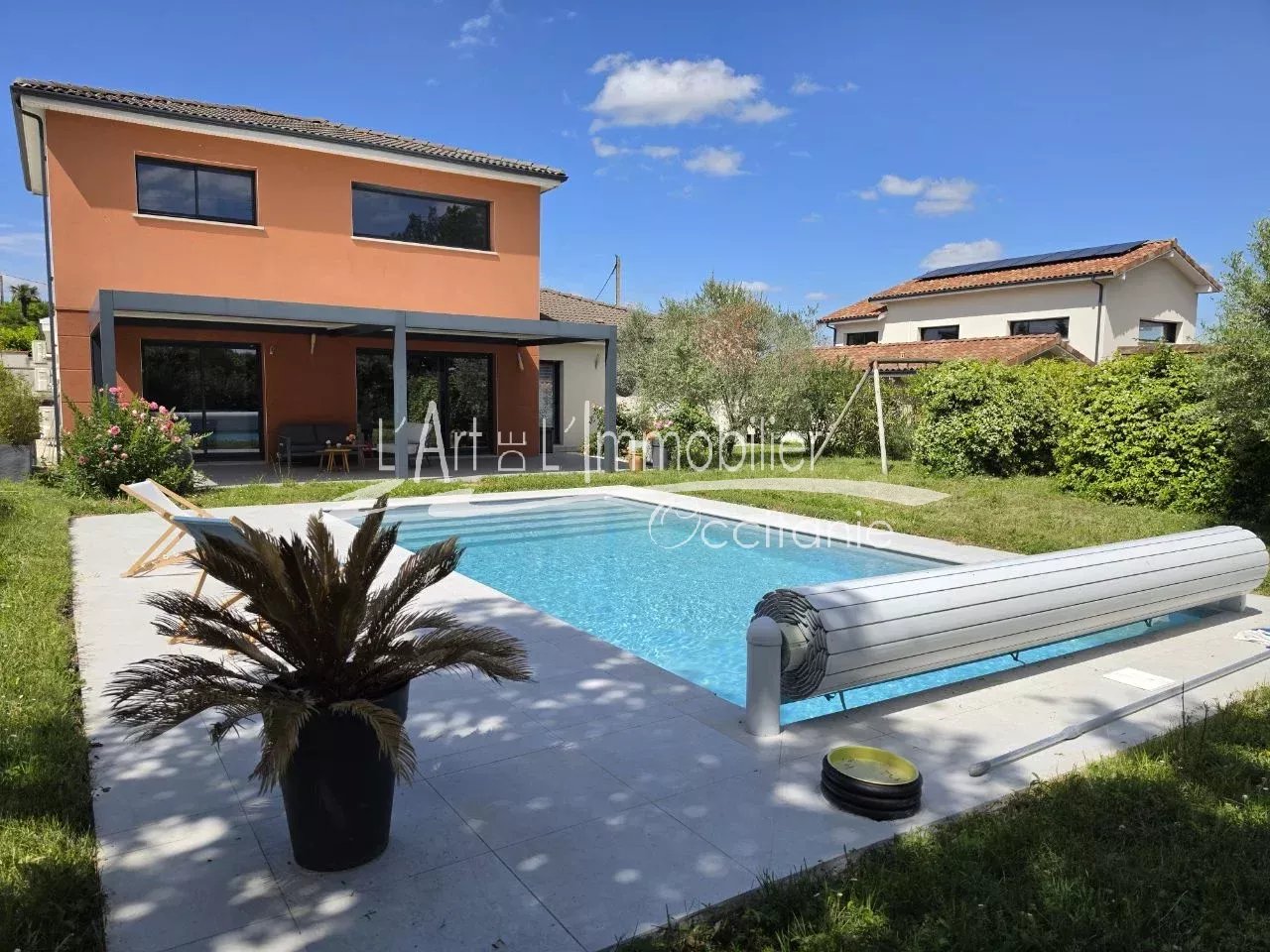 Agence immobilière de 